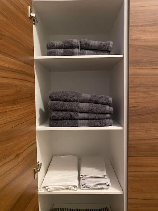 Details studio apartment