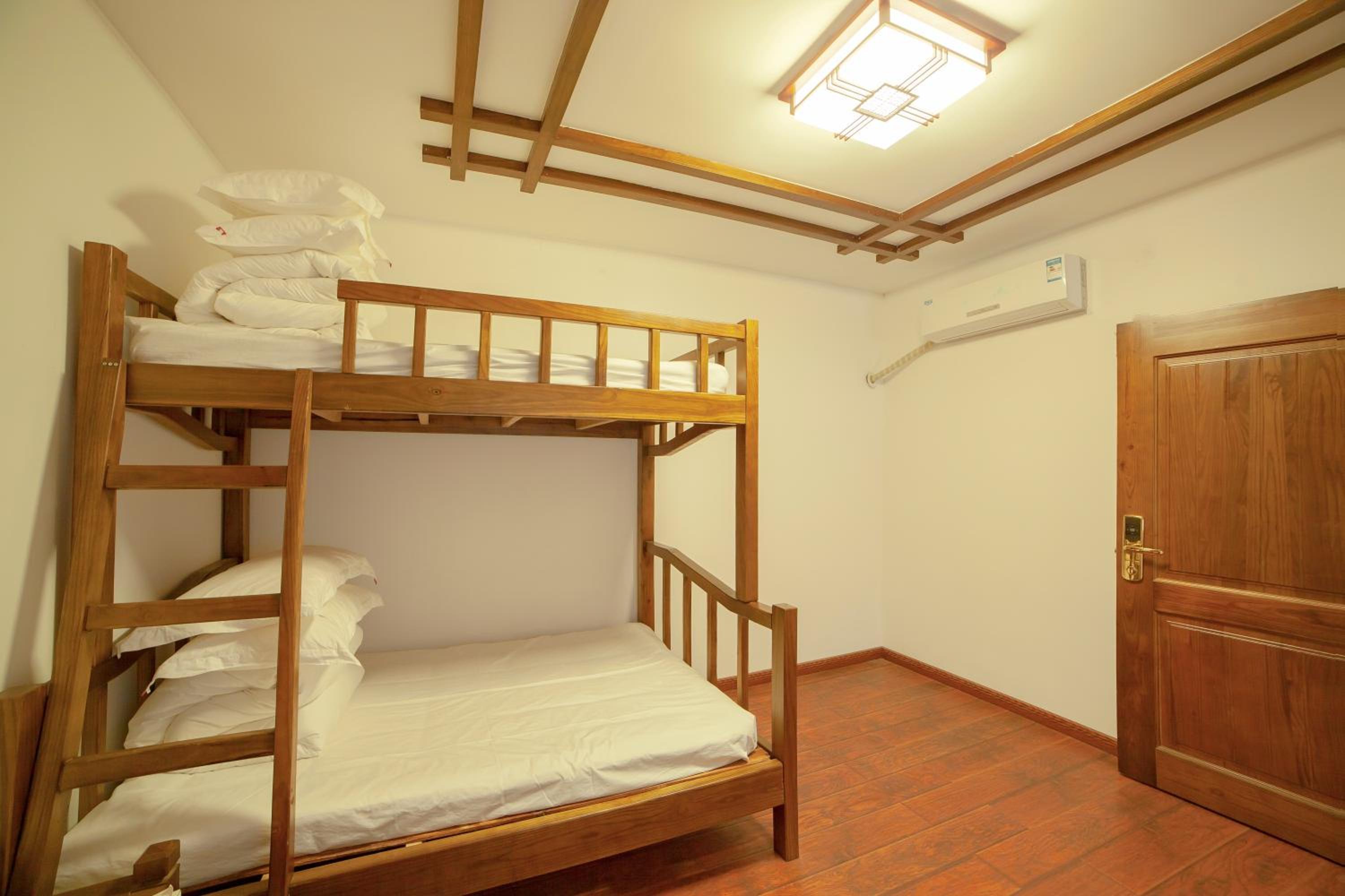 Zhangjiajie Memory Inn