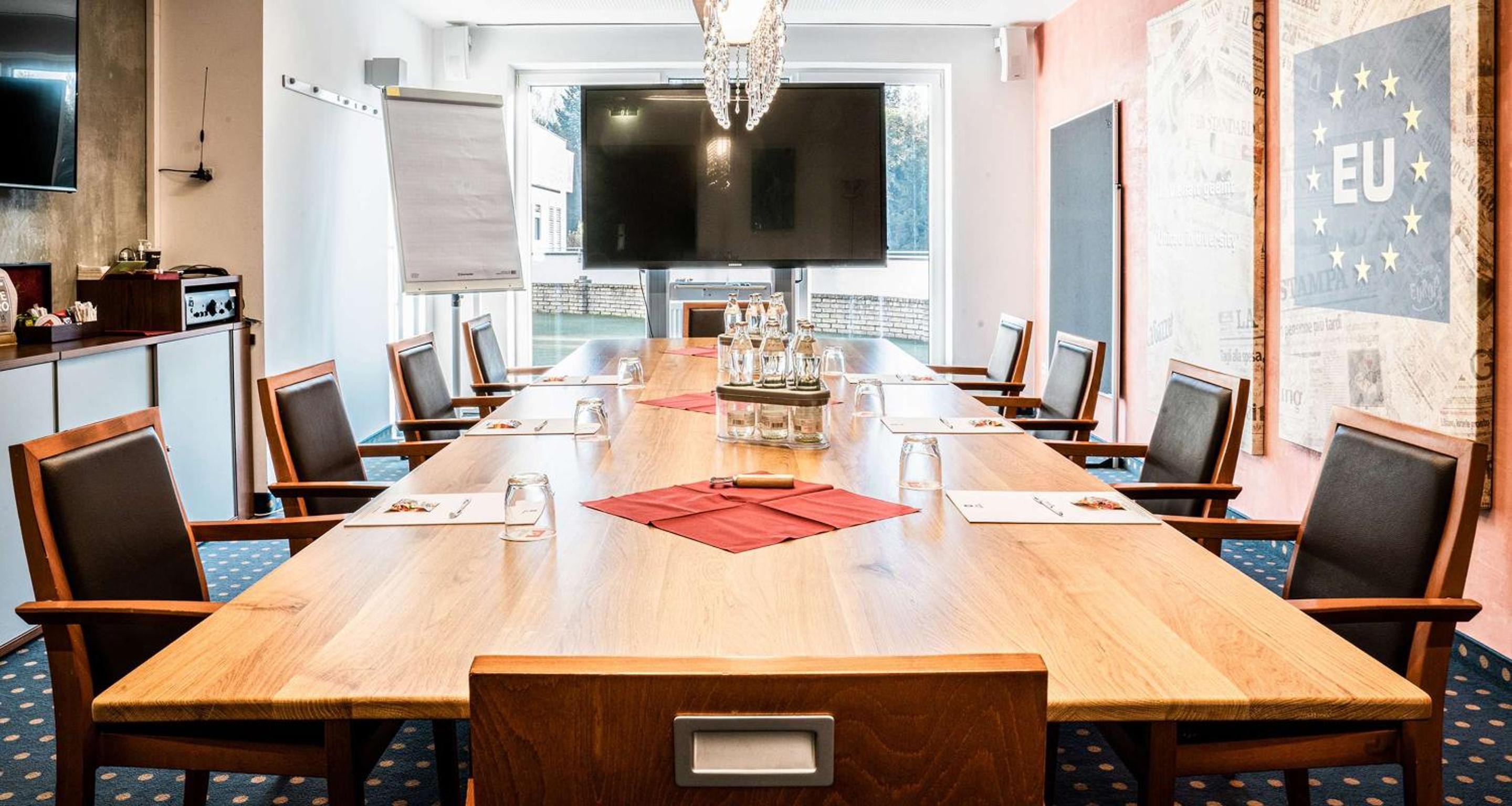 meeting & event spaces