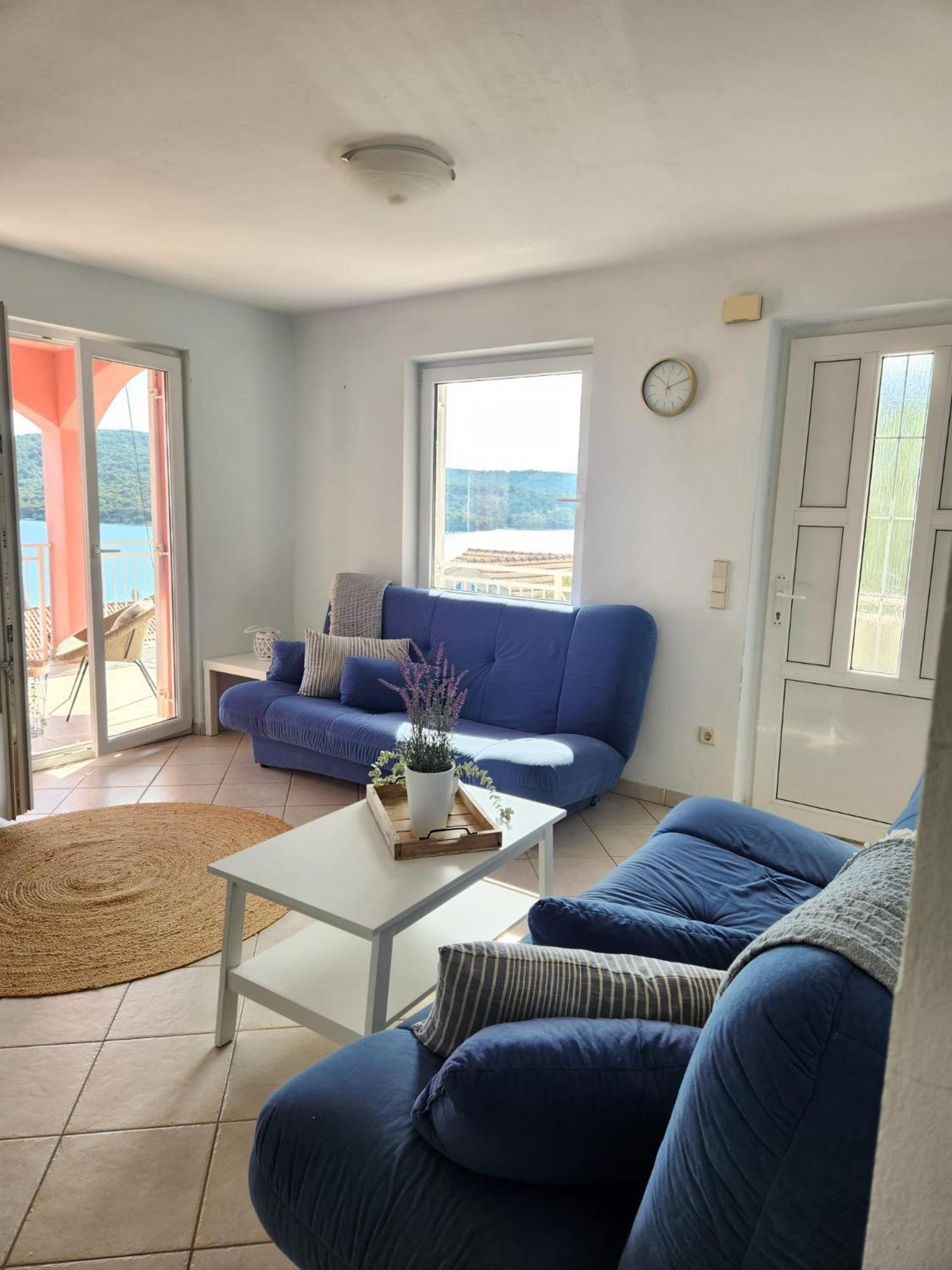 Seasalt apartments