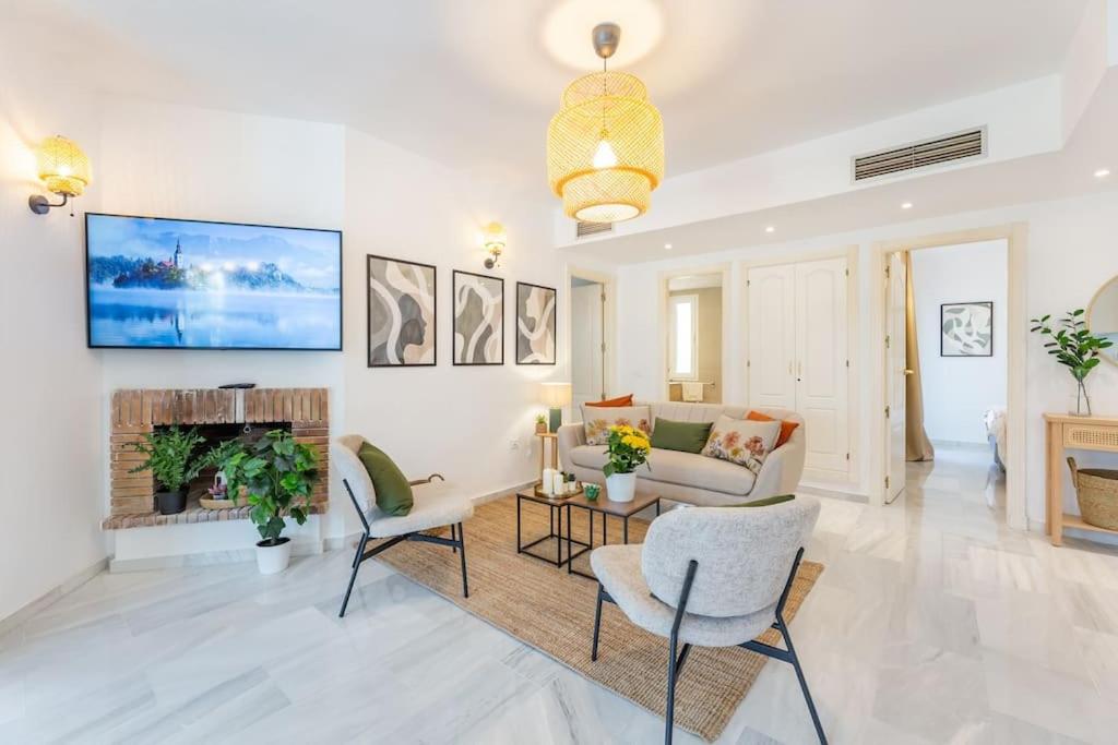 Marbella Vacations - New Los Naranjos de Marbella close to sea RDR394 - Property Image 3