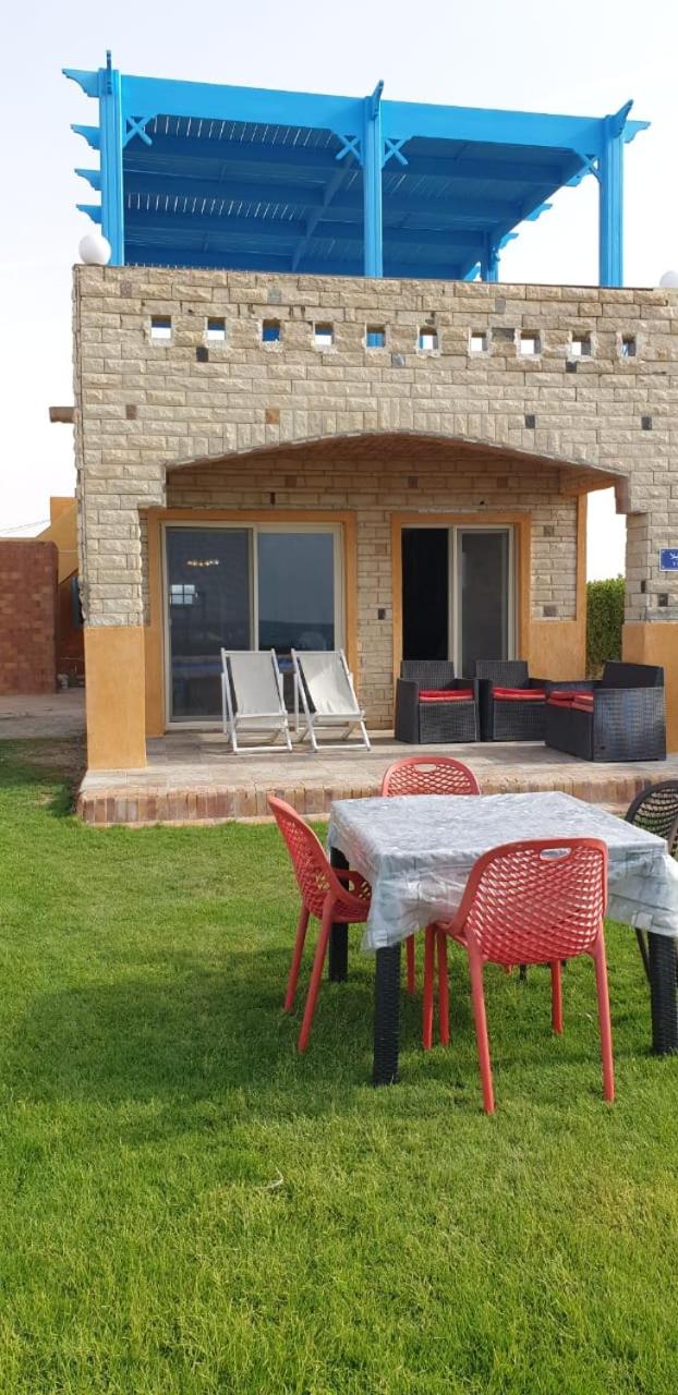 first row villa