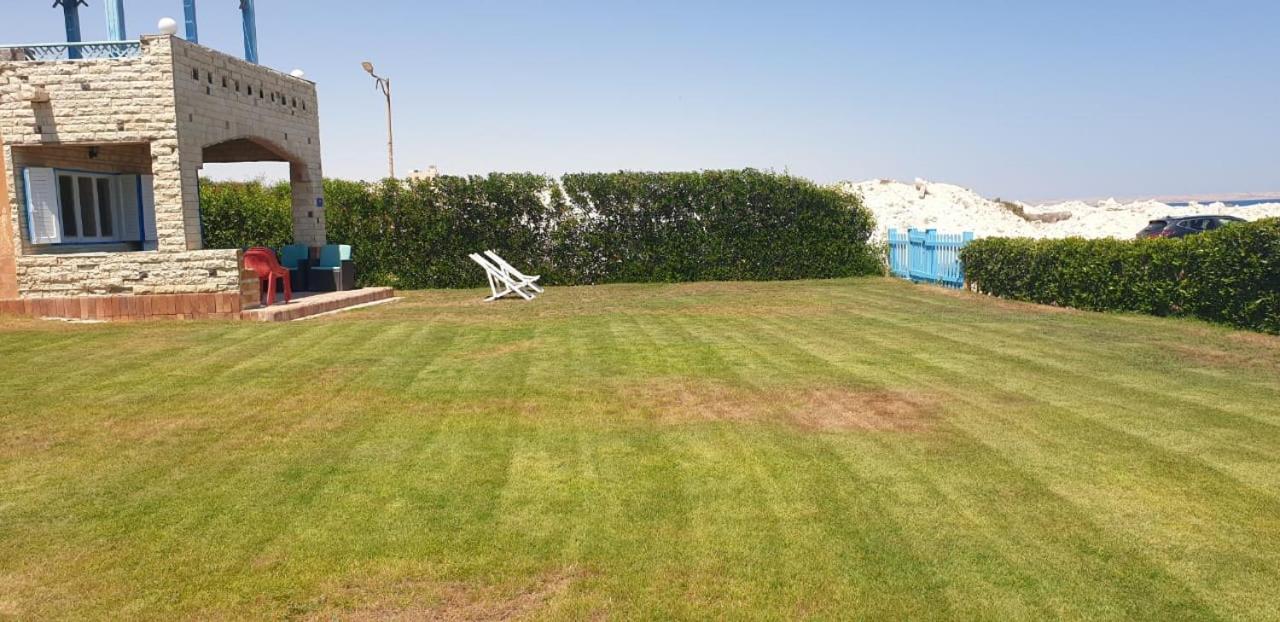 first row villa