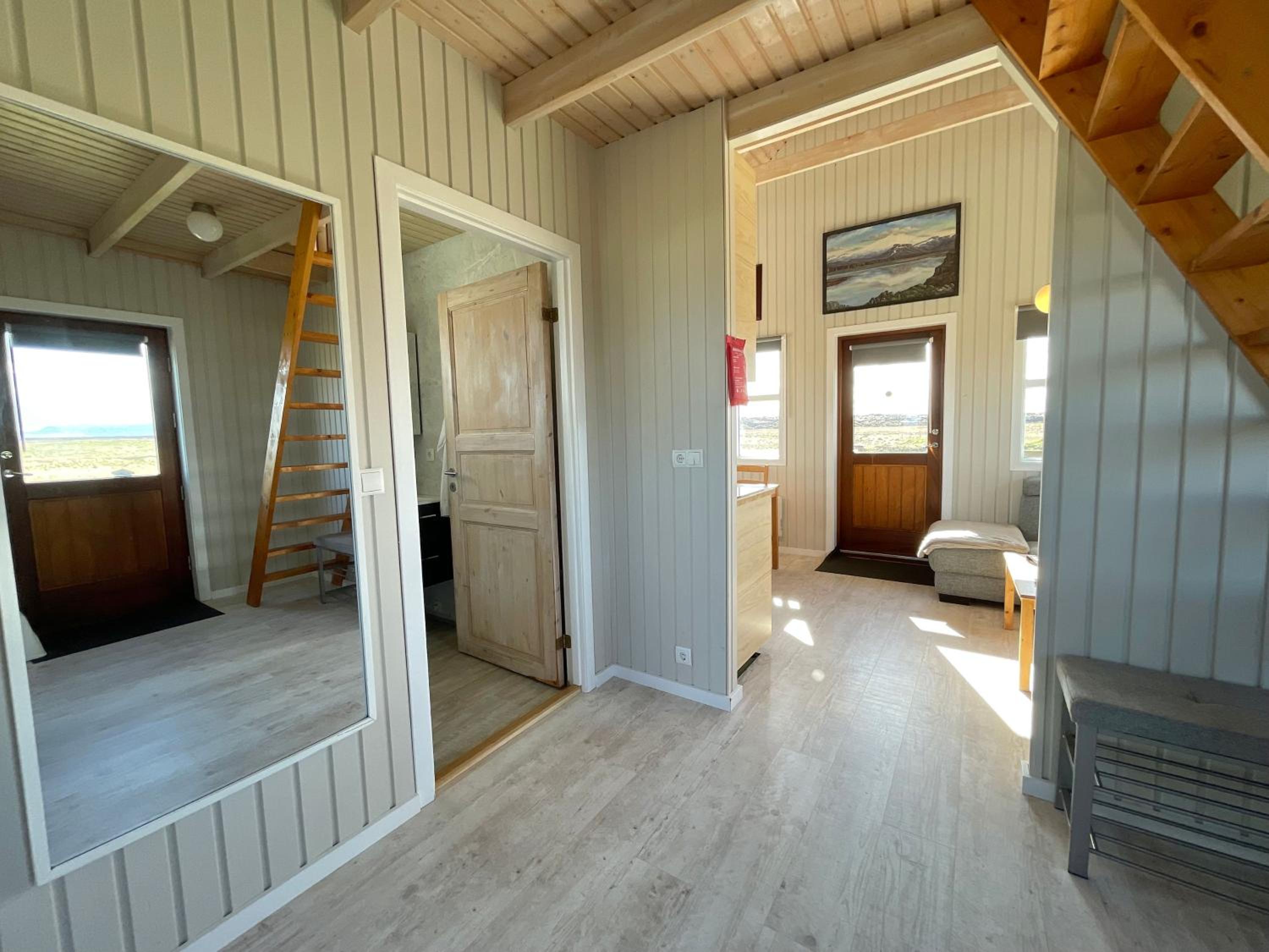 Eldhraun Holiday Home