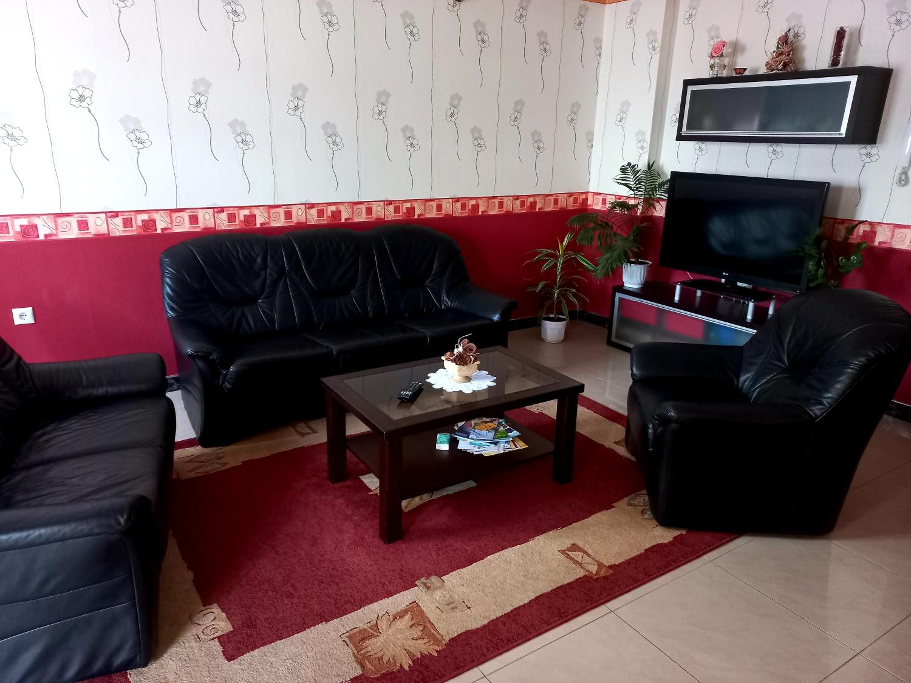 Napsugár Apartman