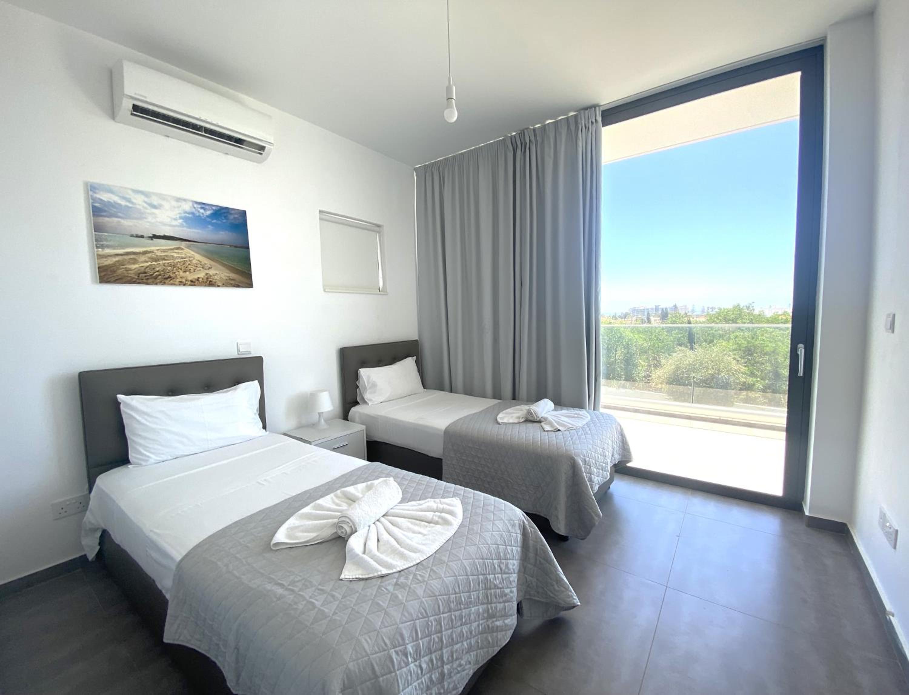 NISSI PEARL Holiday Villas Ayia Napa