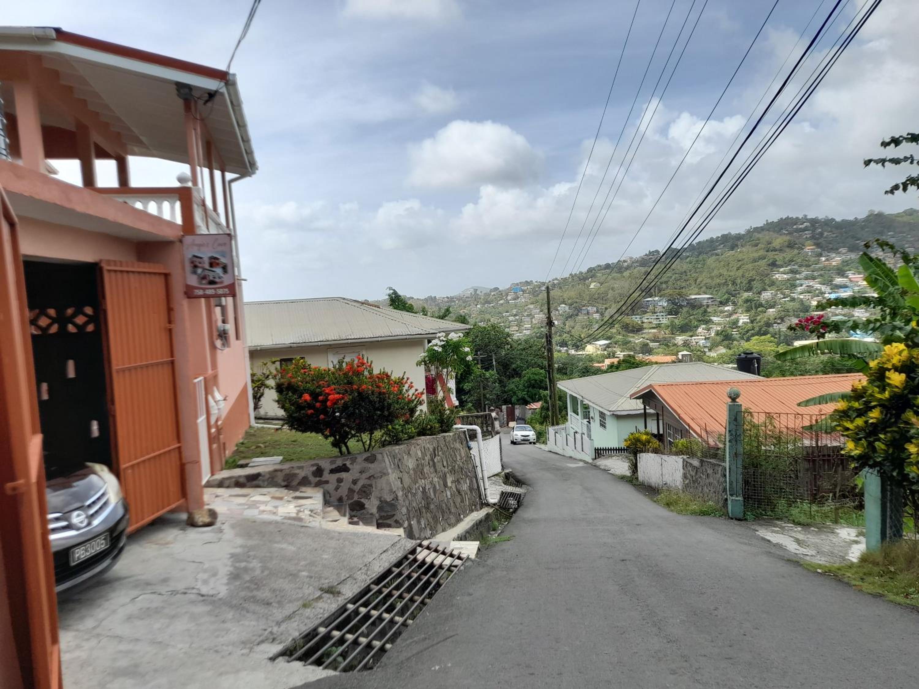 Angie's Cove, modern get-away overlooking Castries view 5