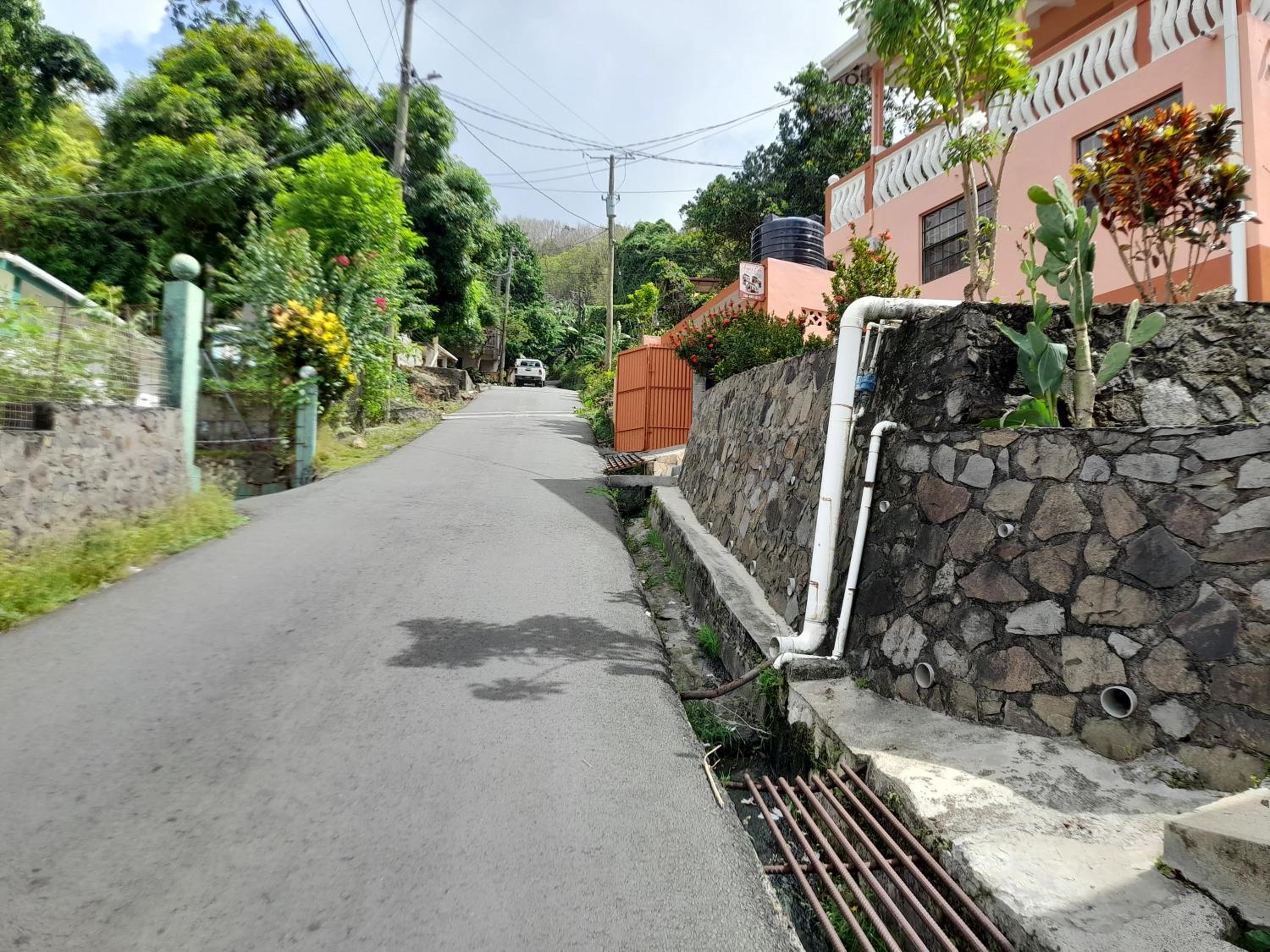 Photo 33