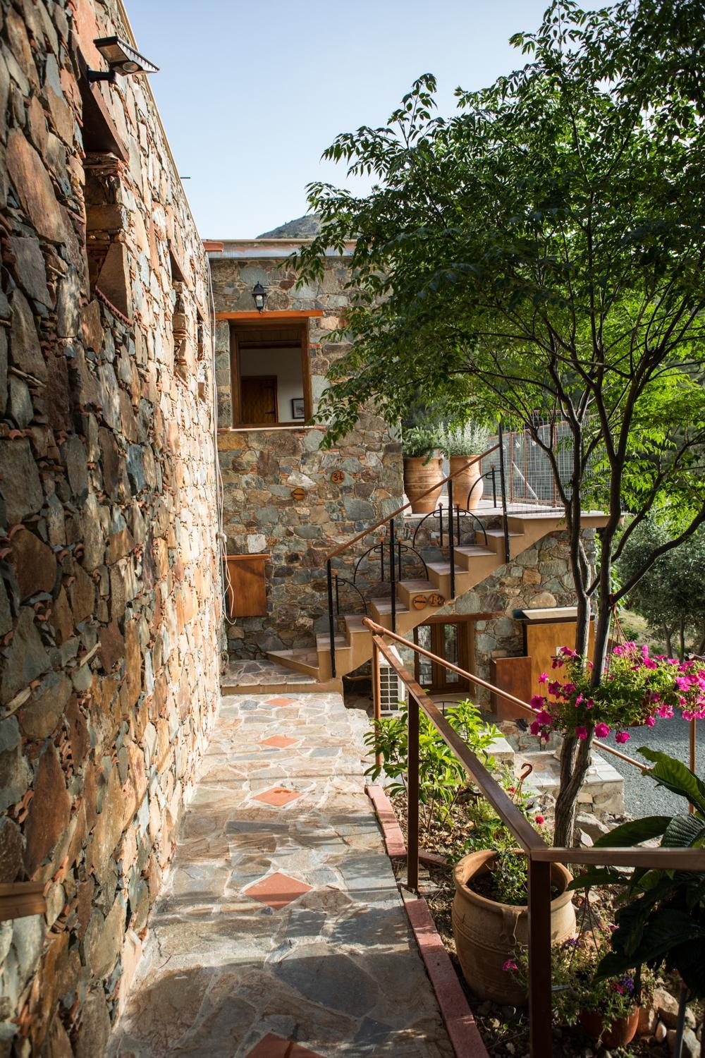 Fikardou Chalets