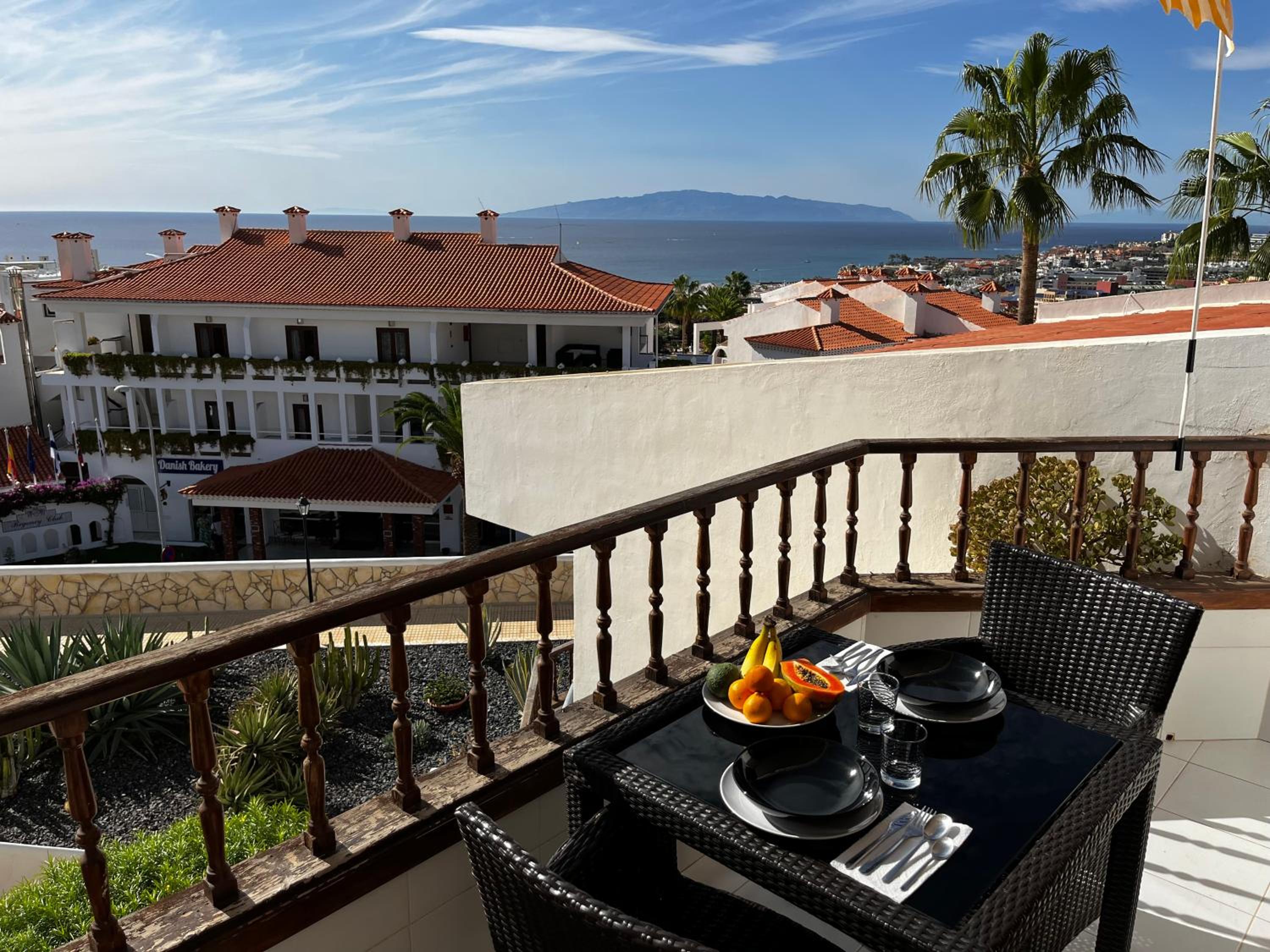 Sea Breeze Retreat at Las Bouganvillas