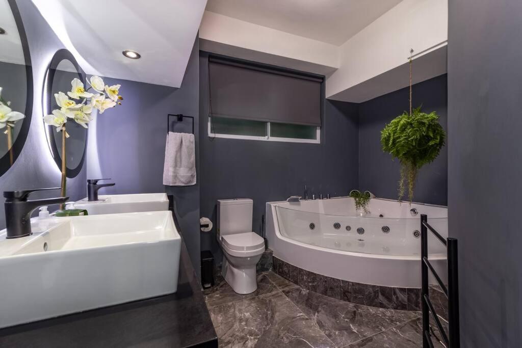Luxurious Seaside Apartment, Seapoint 202 Shoreham view 4