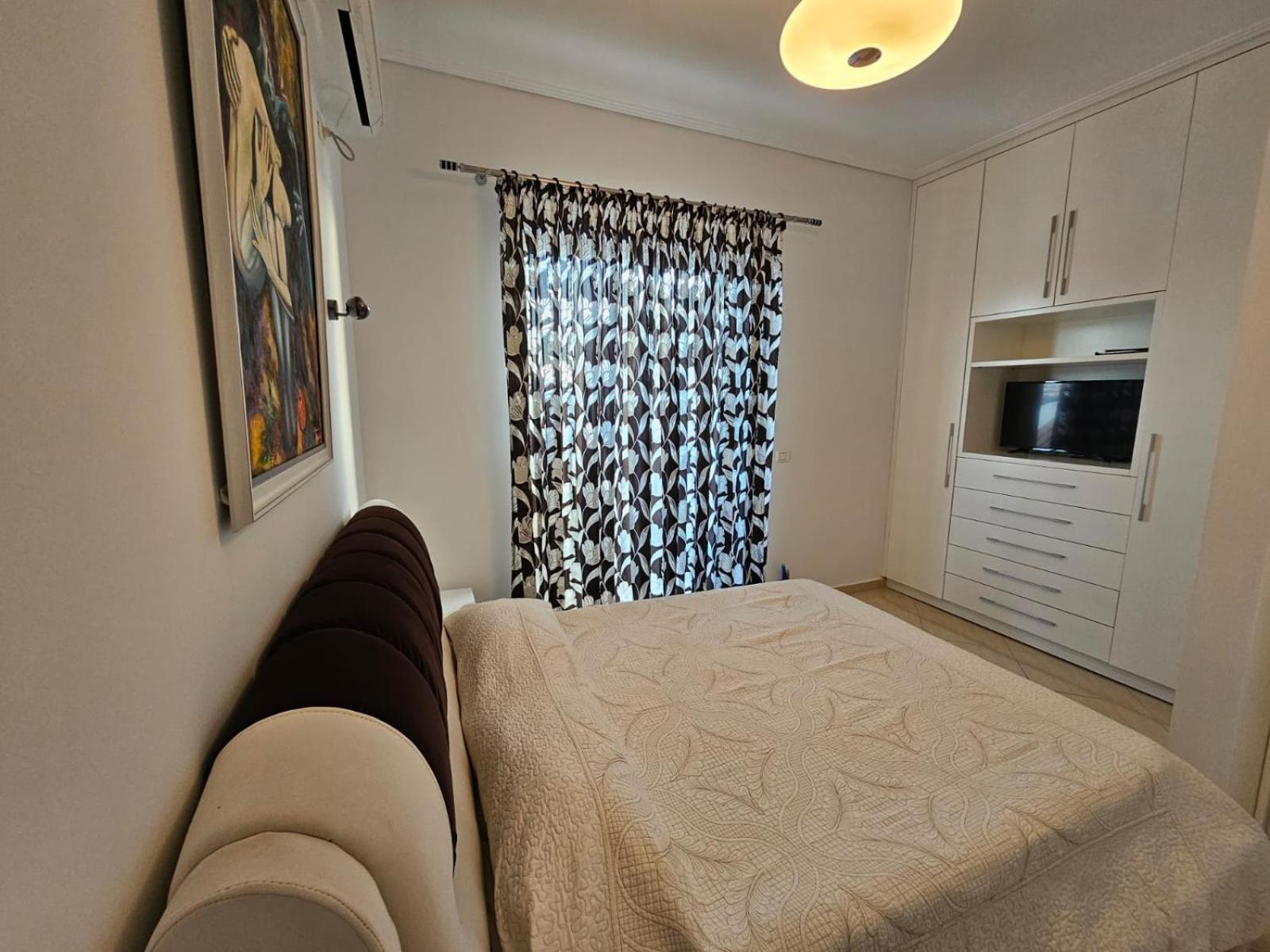 Klajdi Apartaments
