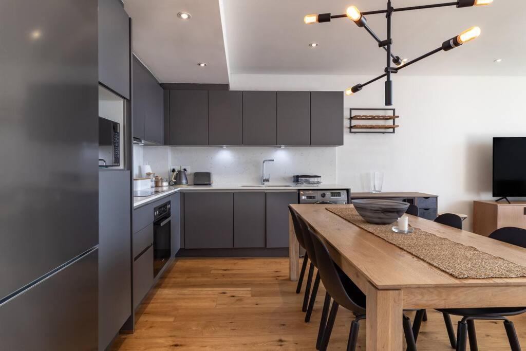 705 The Glengariff view 5