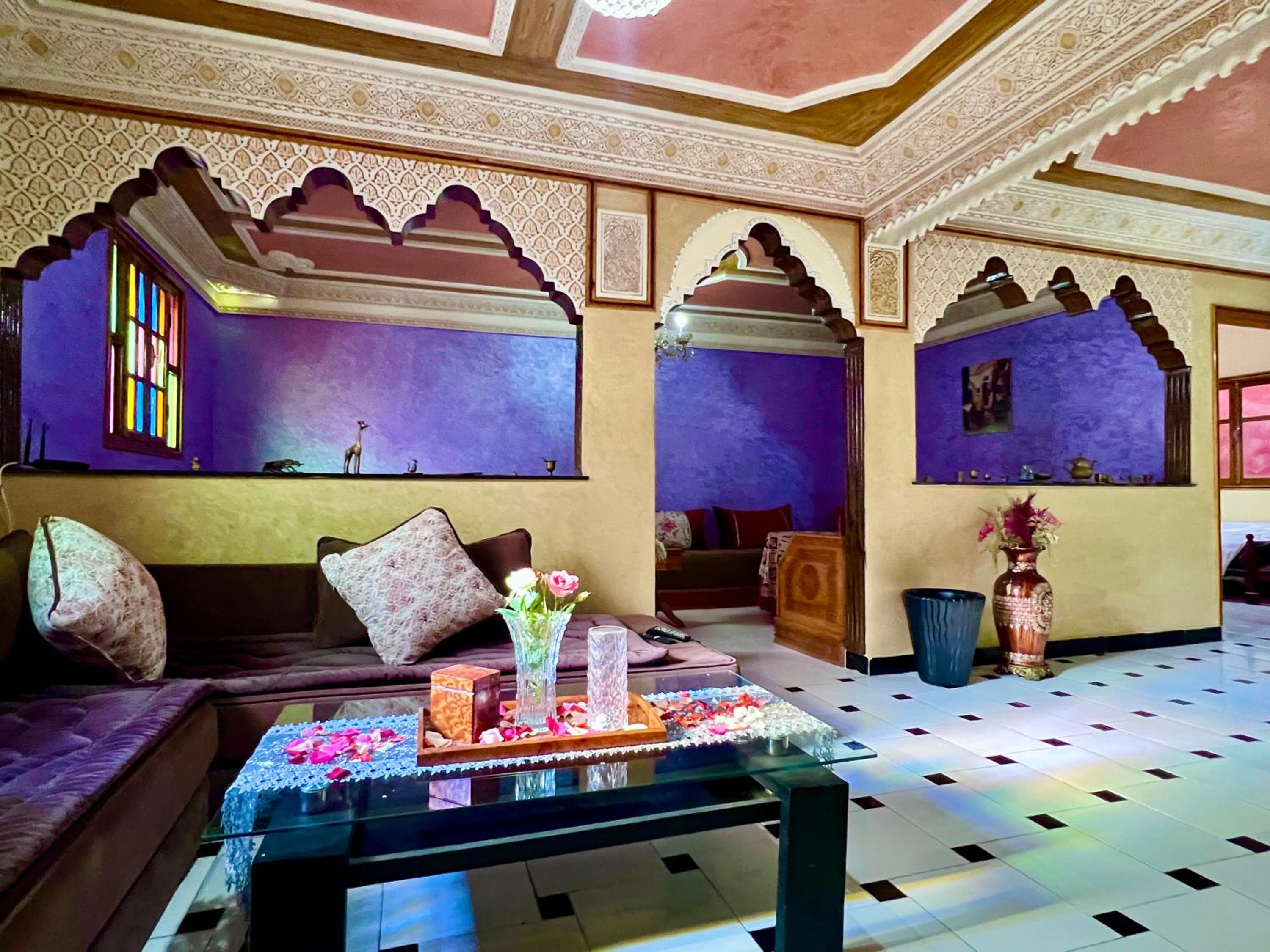 lounge
