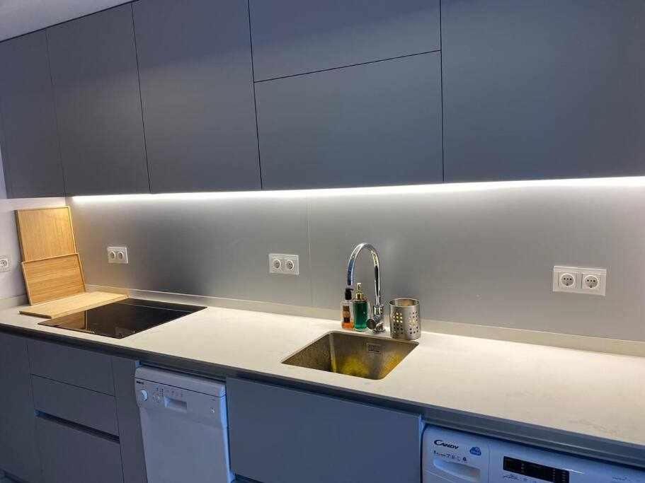 Apartamento en Atlanterra Playa con vistas al mar
