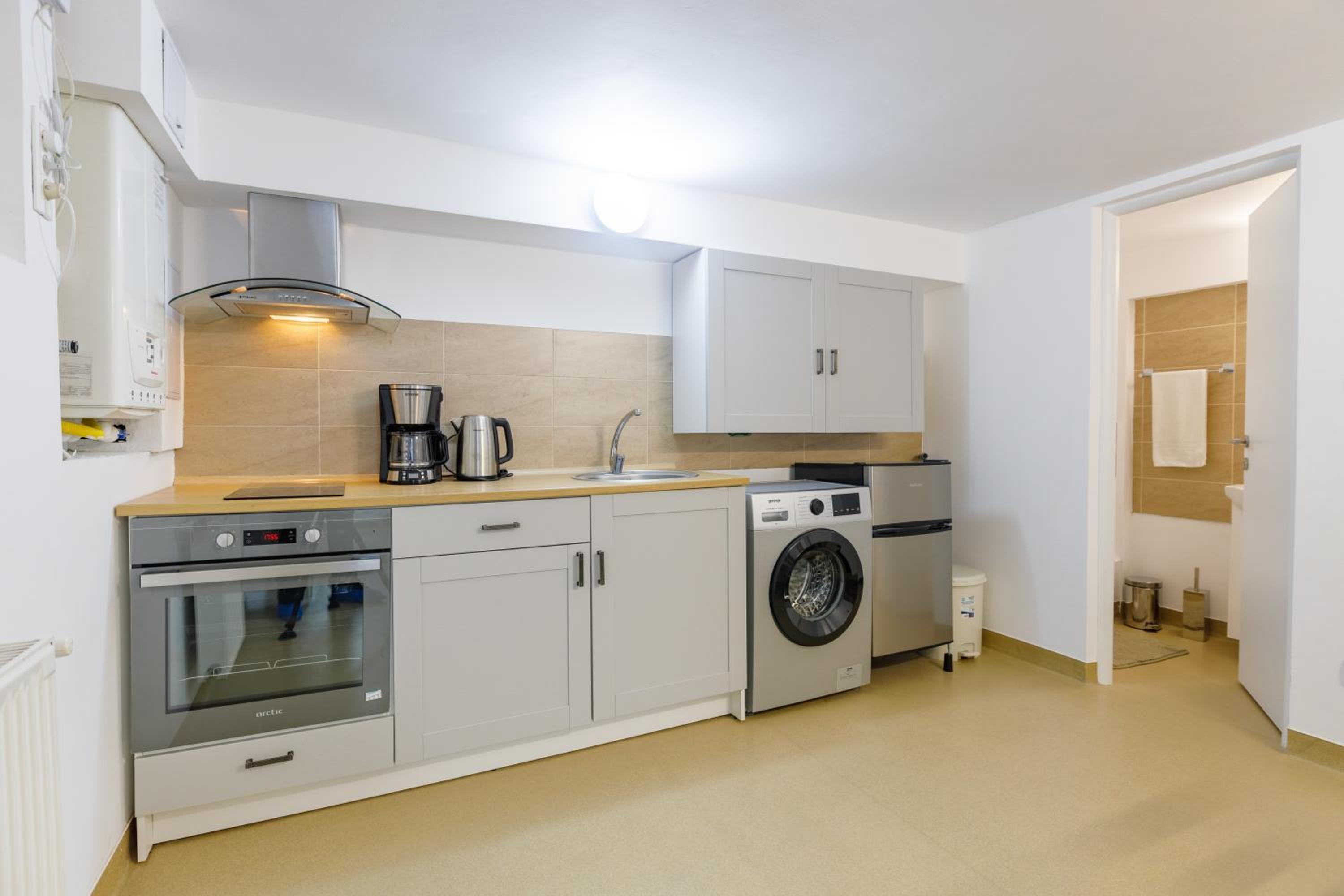 Apartament Modern view 5