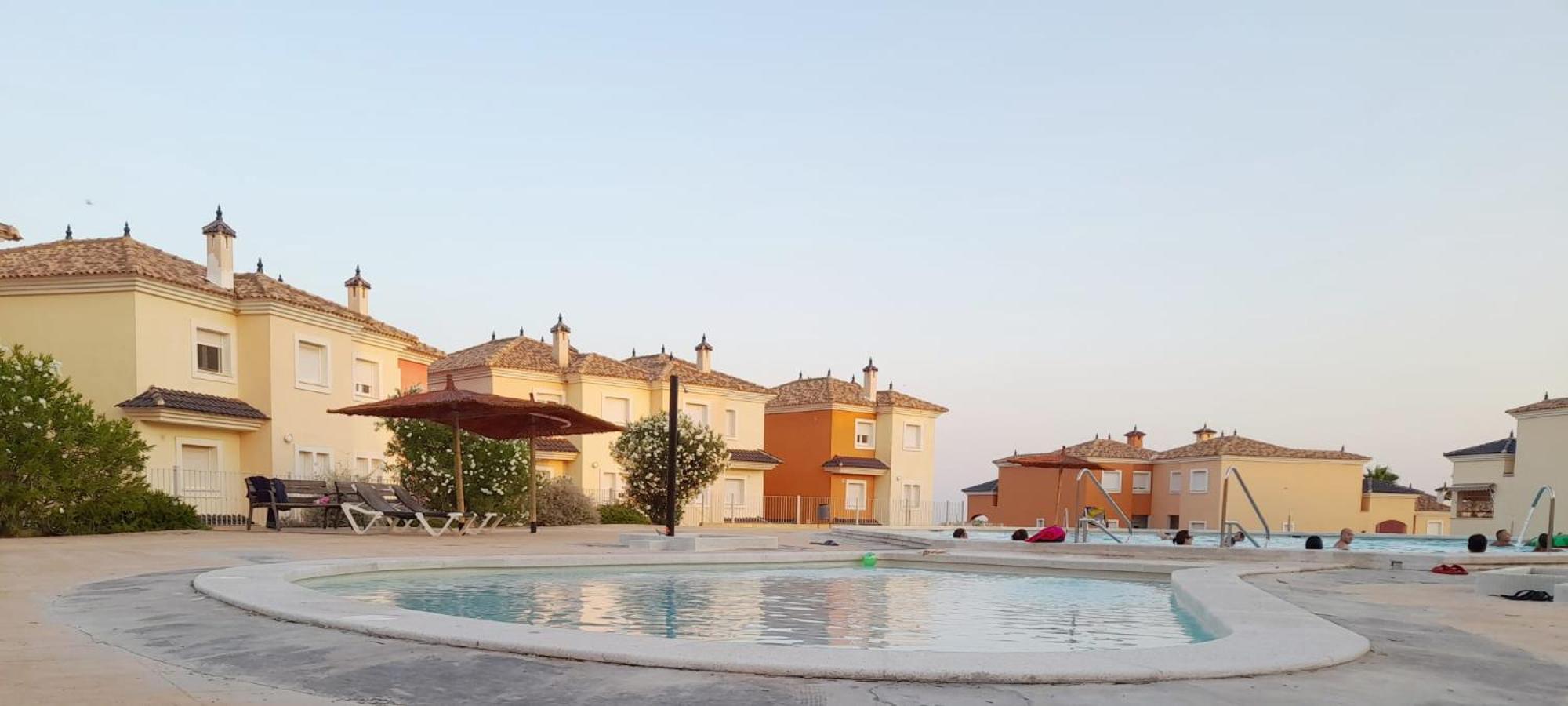Beautiful apartment Enjoy, with a shared pool