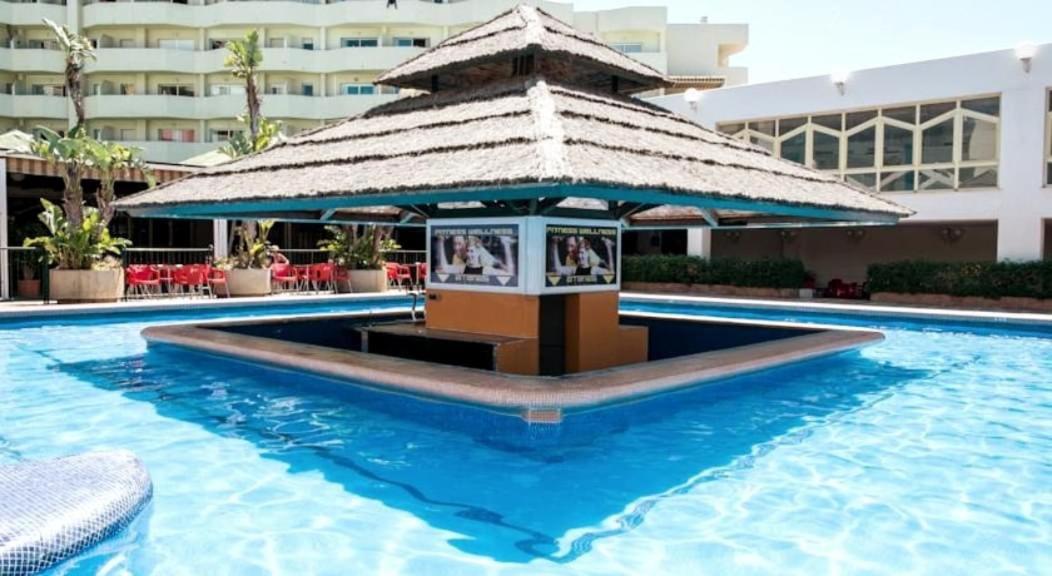 Oasis Benal Beach