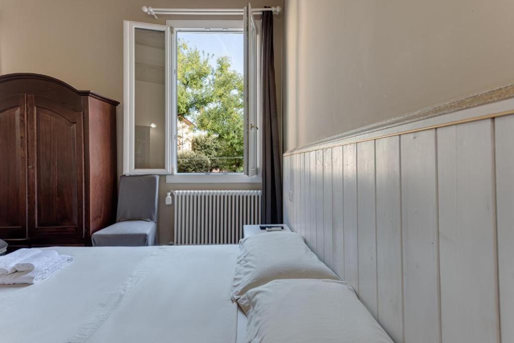 PIAZZA MAGGIORE Rooms and Suites -BEDINBOLOGNACENTRO LUXURYH
