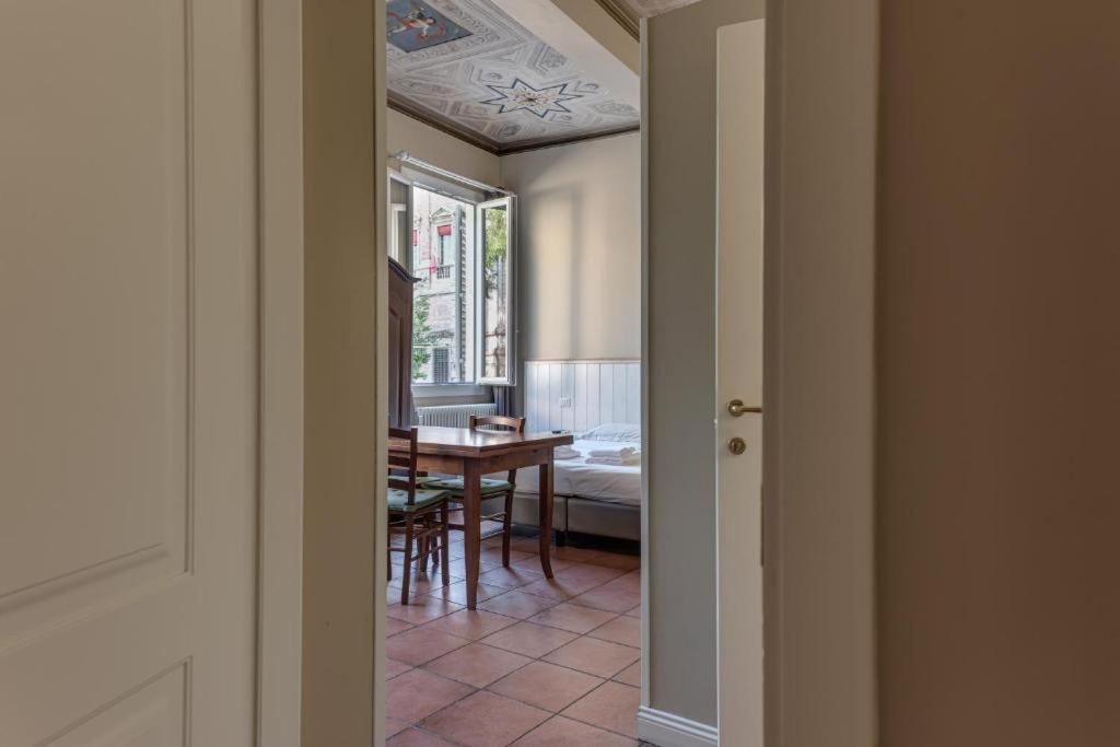 PIAZZA MAGGIORE Rooms and Suites -BEDINBOLOGNACENTRO LUXURYH
