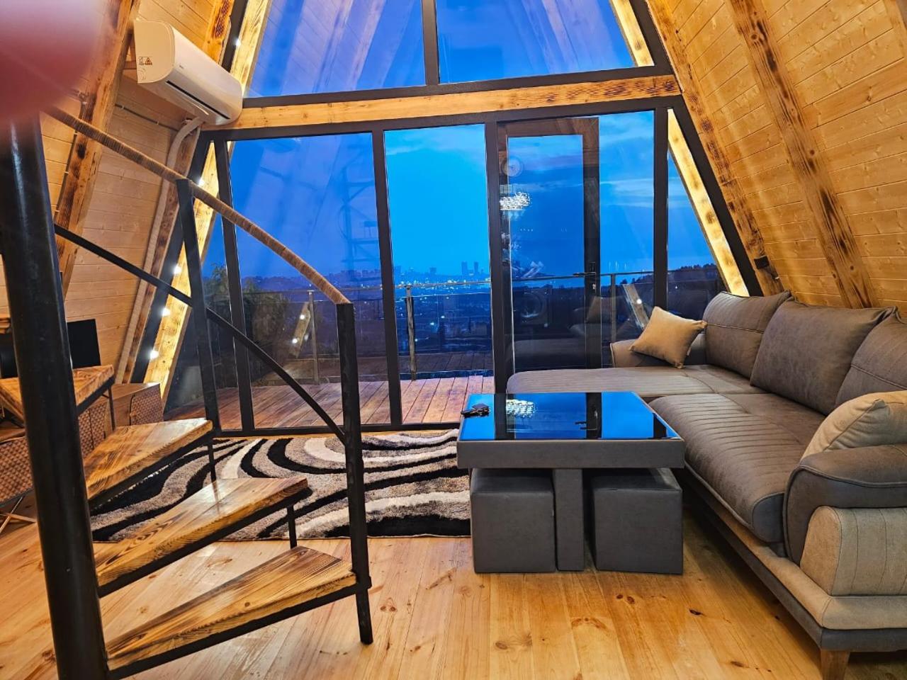 Turo House