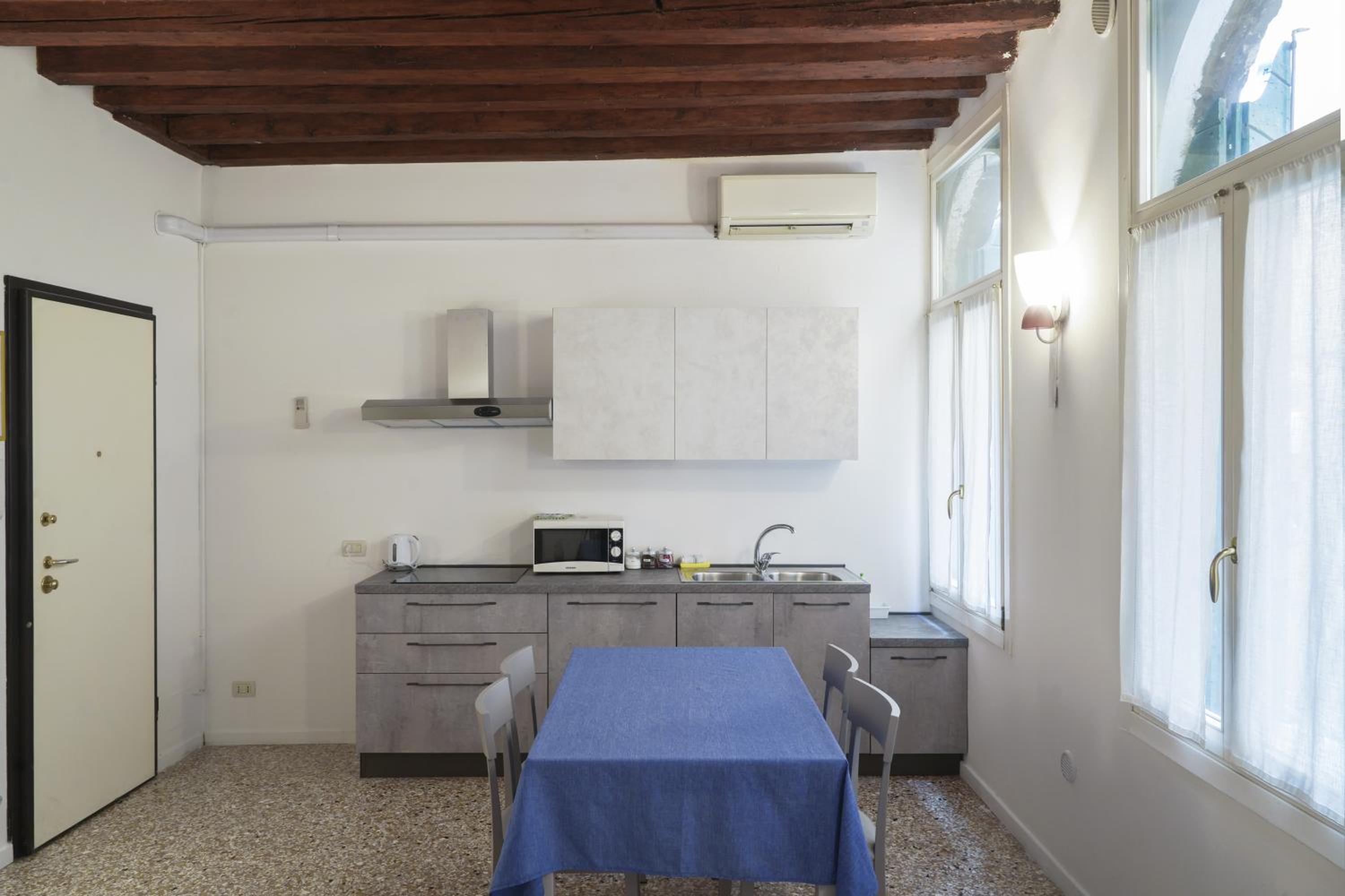 Melusina Apartments Rialto Venice Historical Center