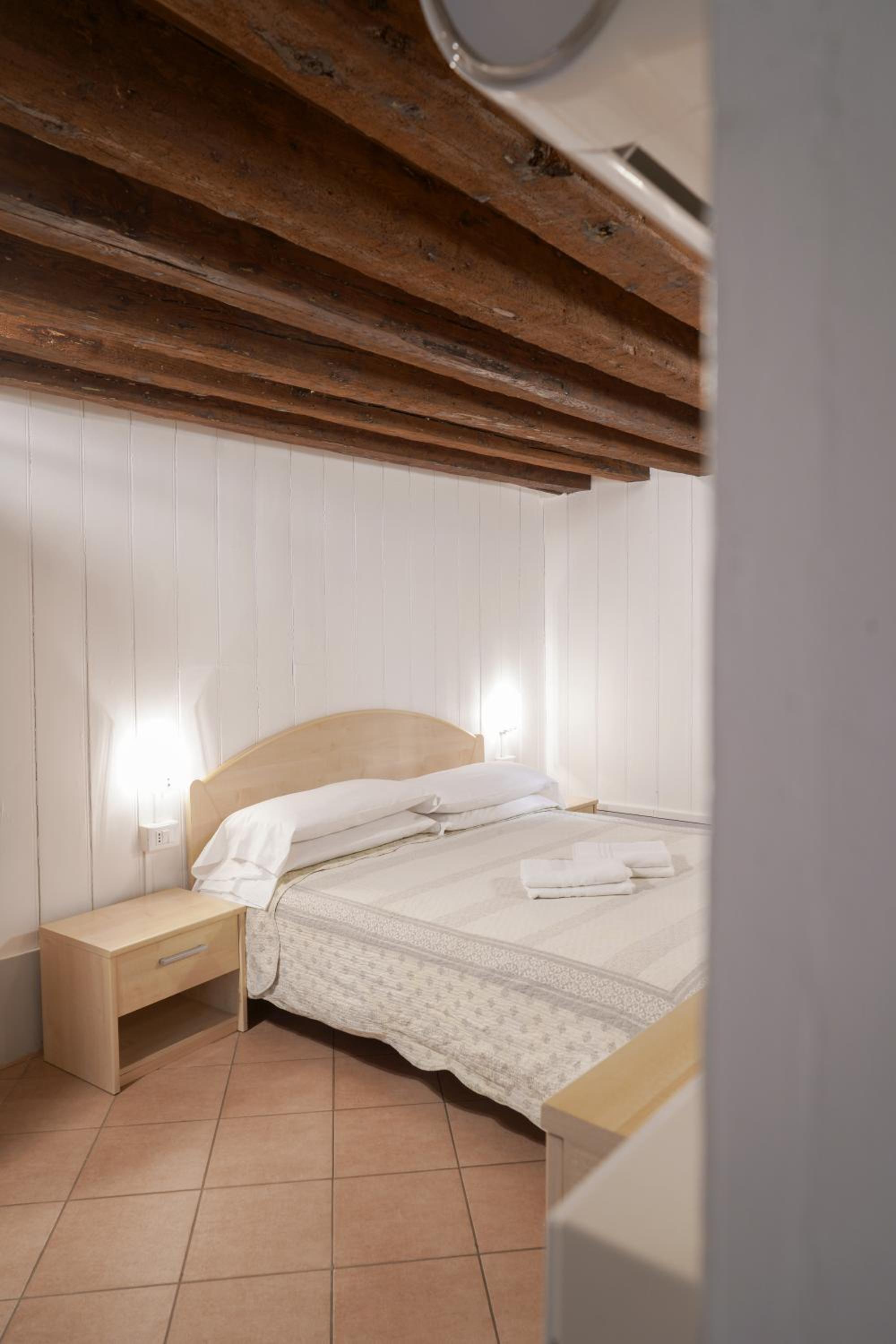 Melusina Apartments Rialto Venice Historical Center