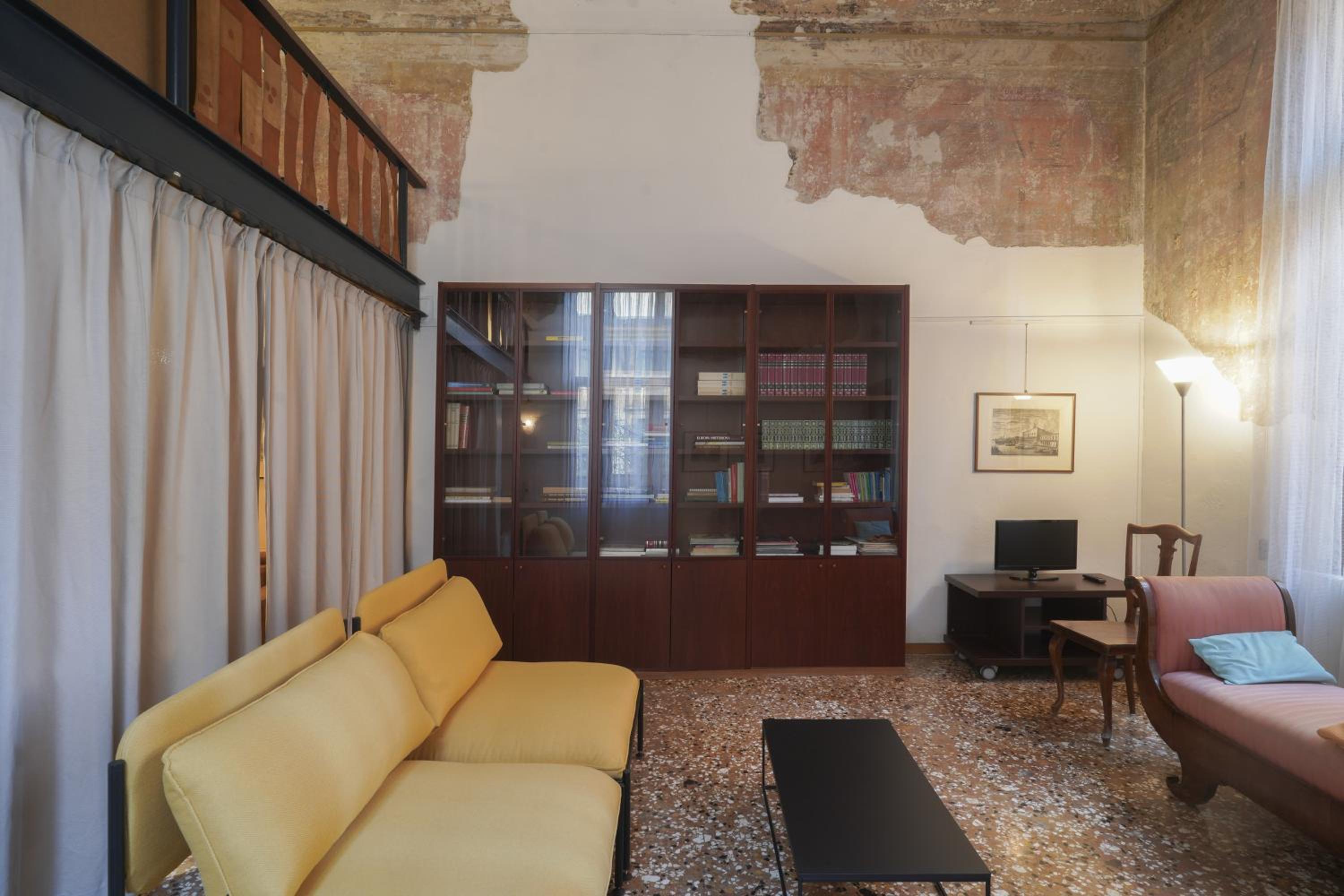 Melusina Apartments Rialto Venice Historical Center