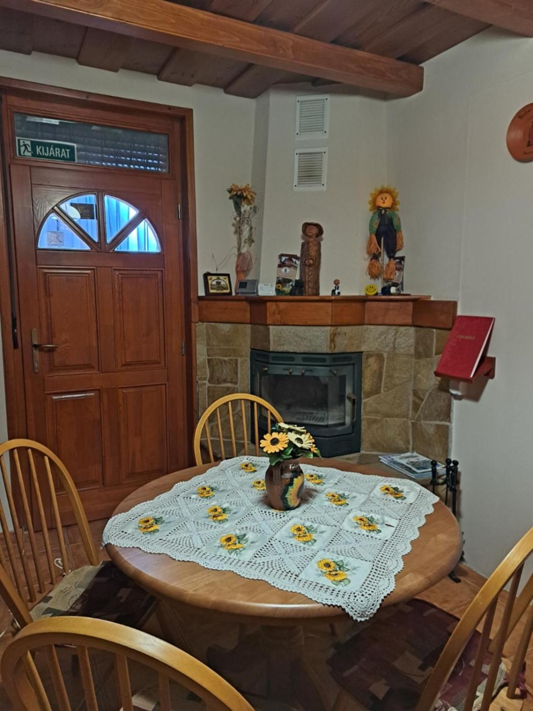 Photo 46
