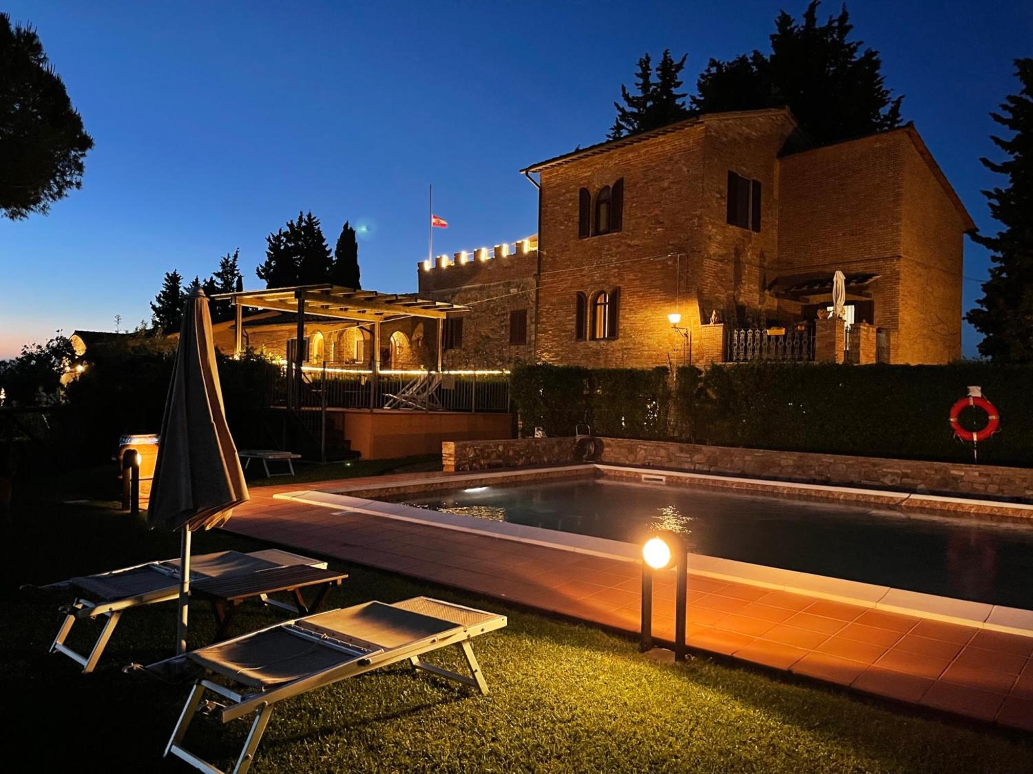 Photo 29
