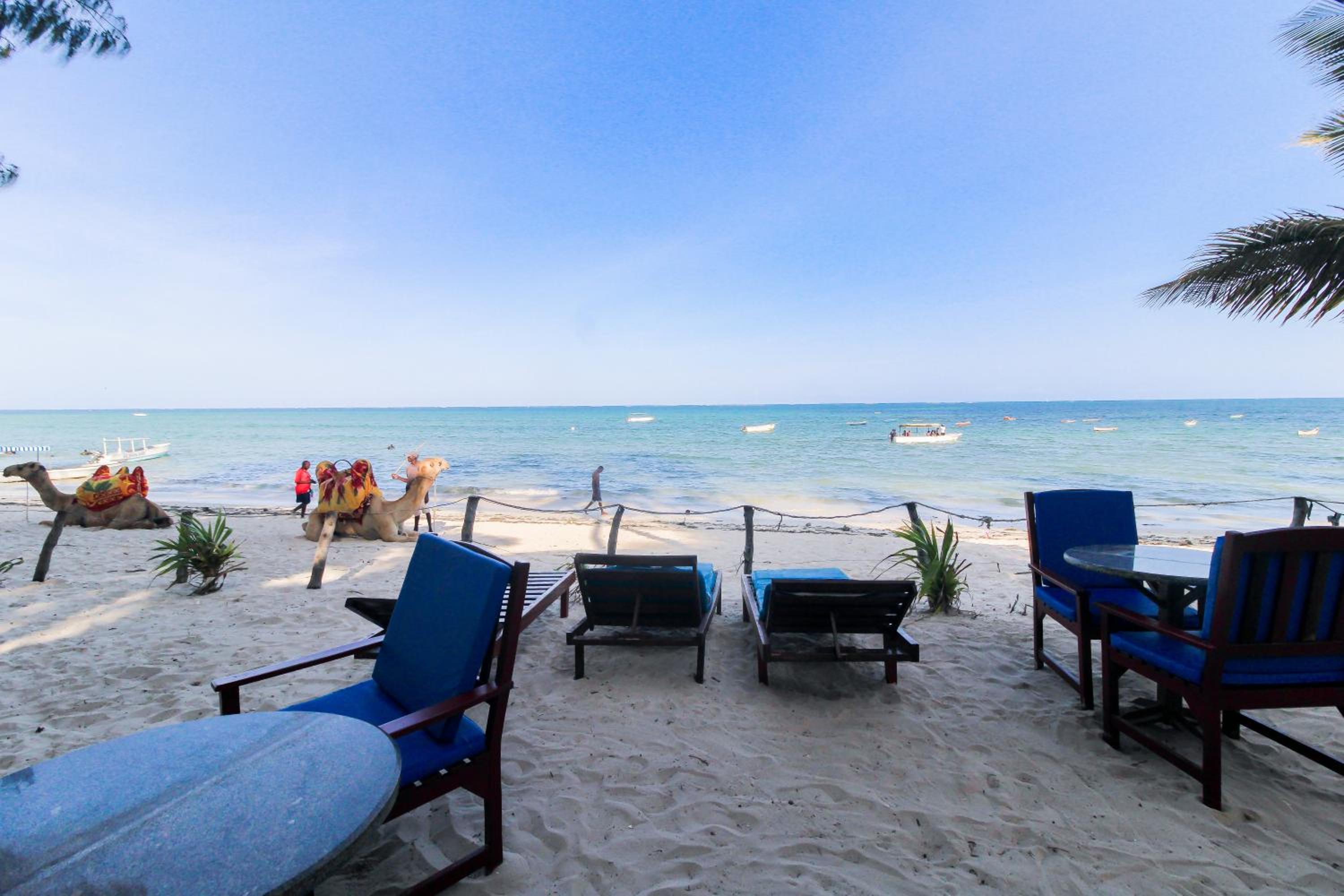 2 bedroom beach front apartment