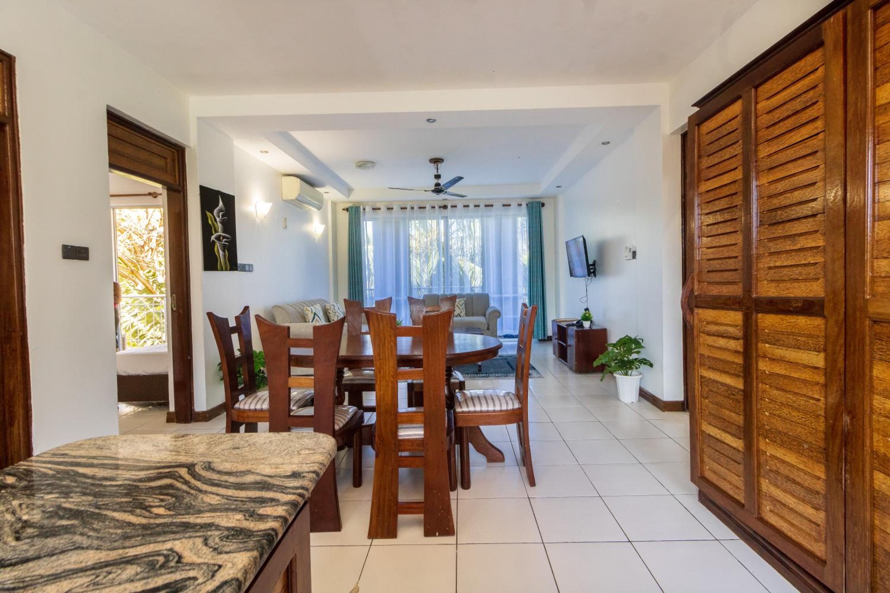 2 bedroom beach front apartment