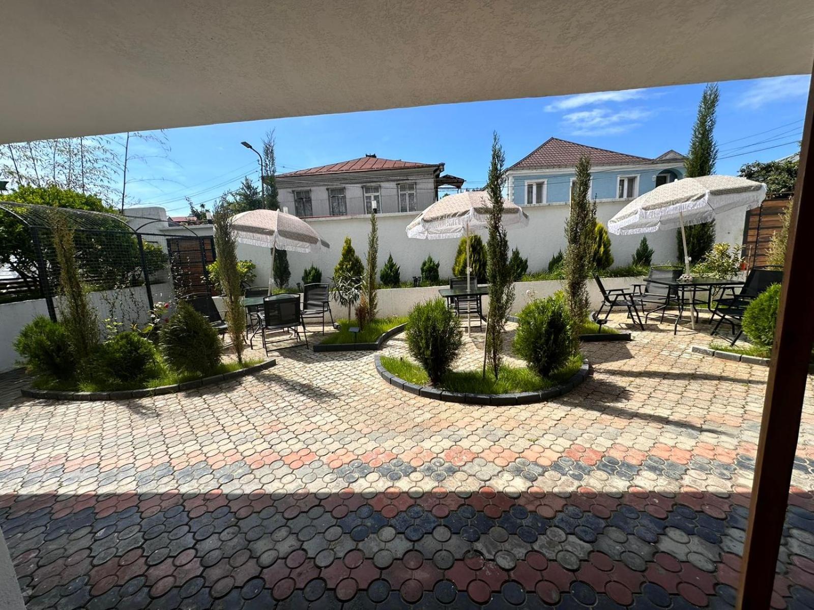 villa gardens