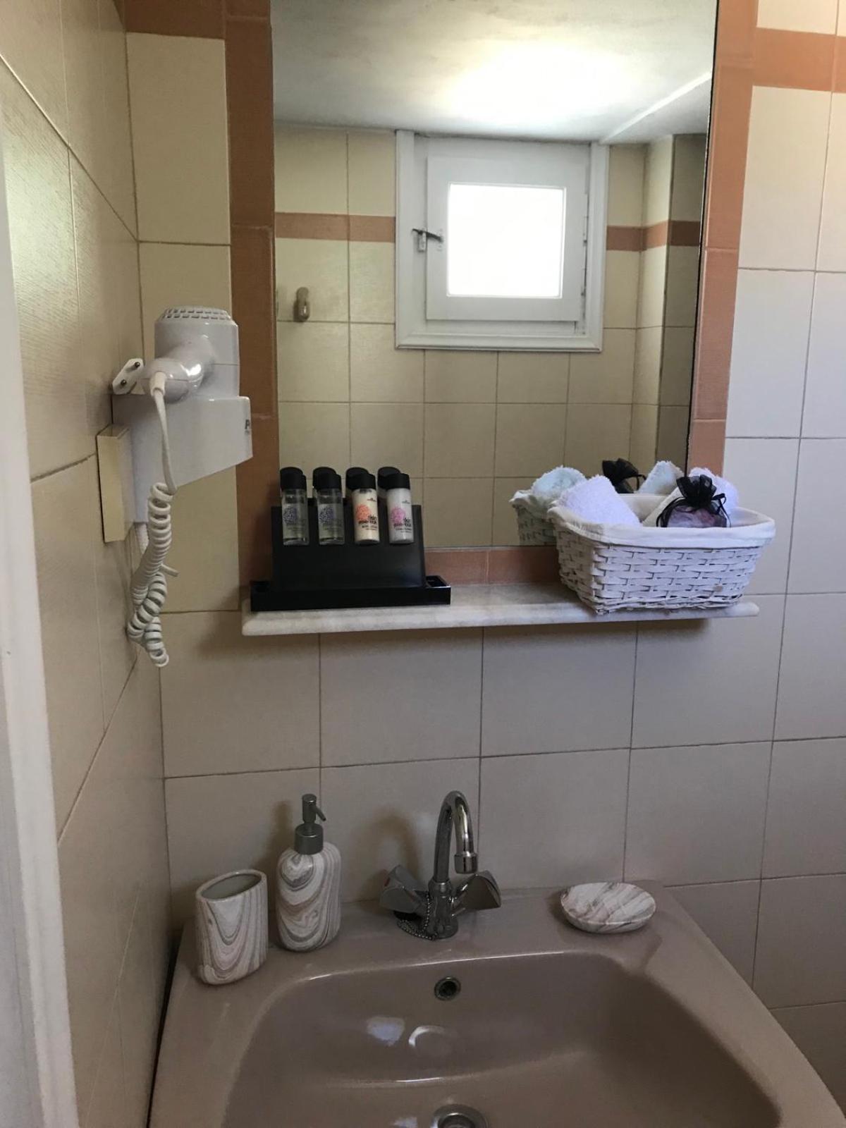 Morpheus Rooms