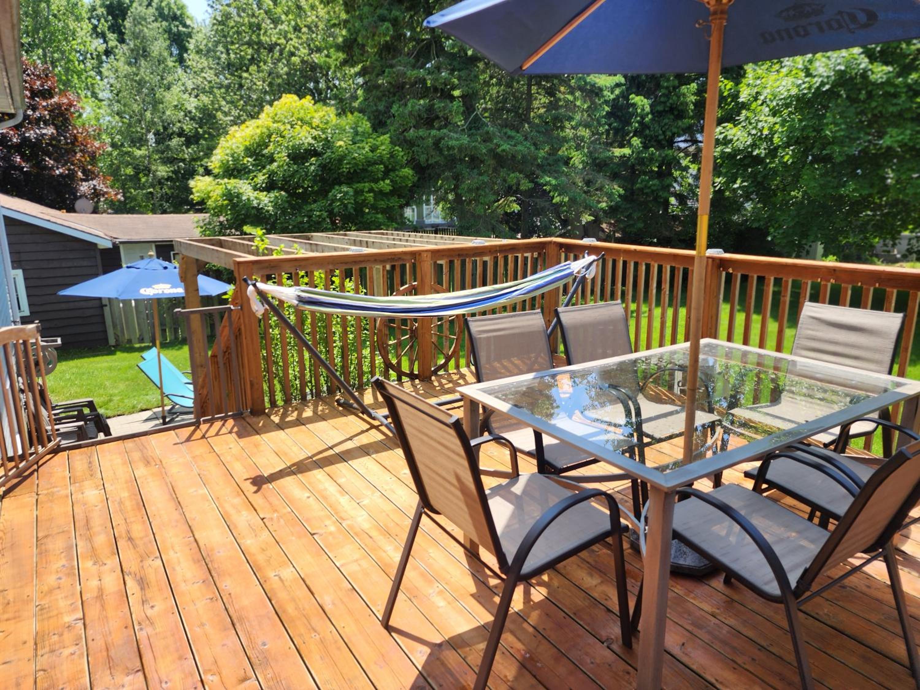 Kosecki Klubhouse- Hot Tub, Fire pit, large yard