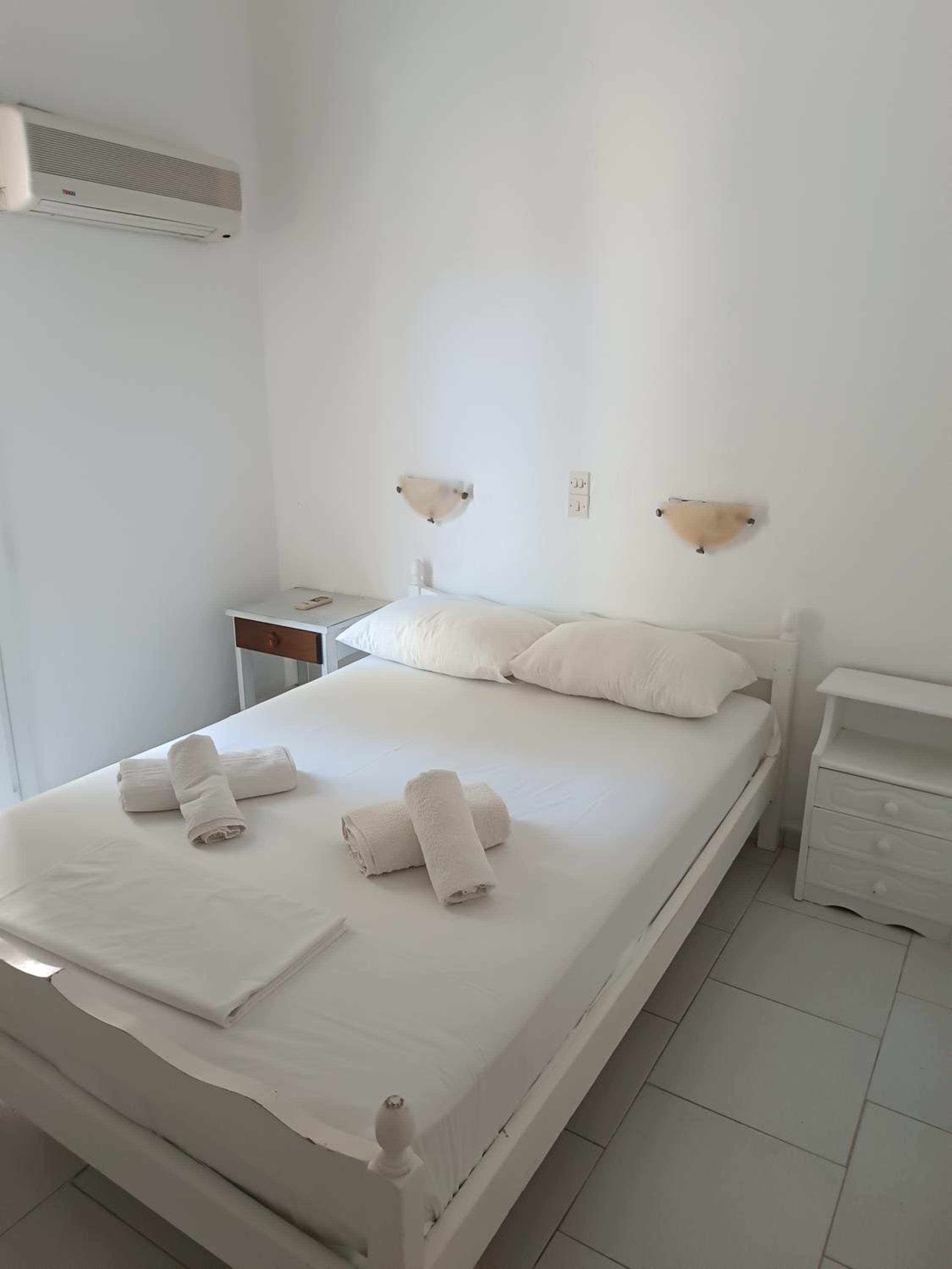 Livadia Beach Hostel