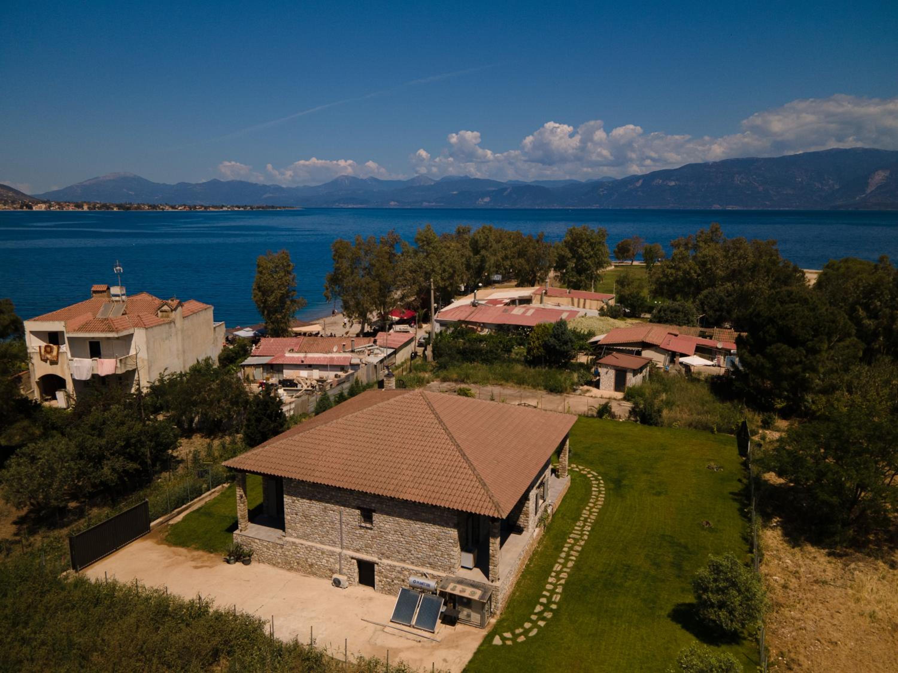 PIETRA VILLA Akoli beach view 2