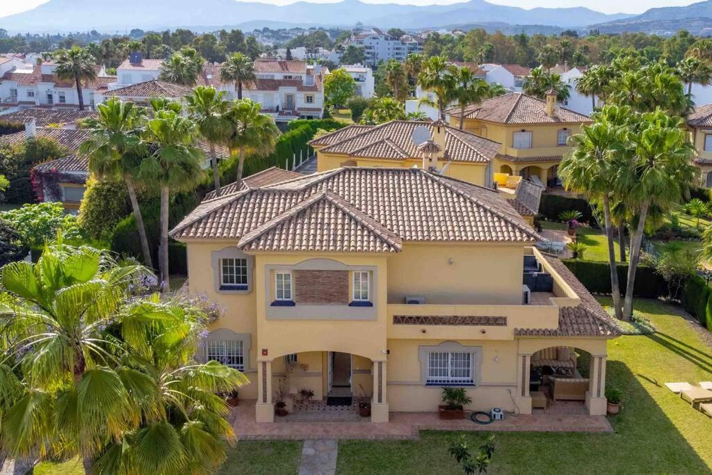 Cozy Villa in Marbella-Estepona