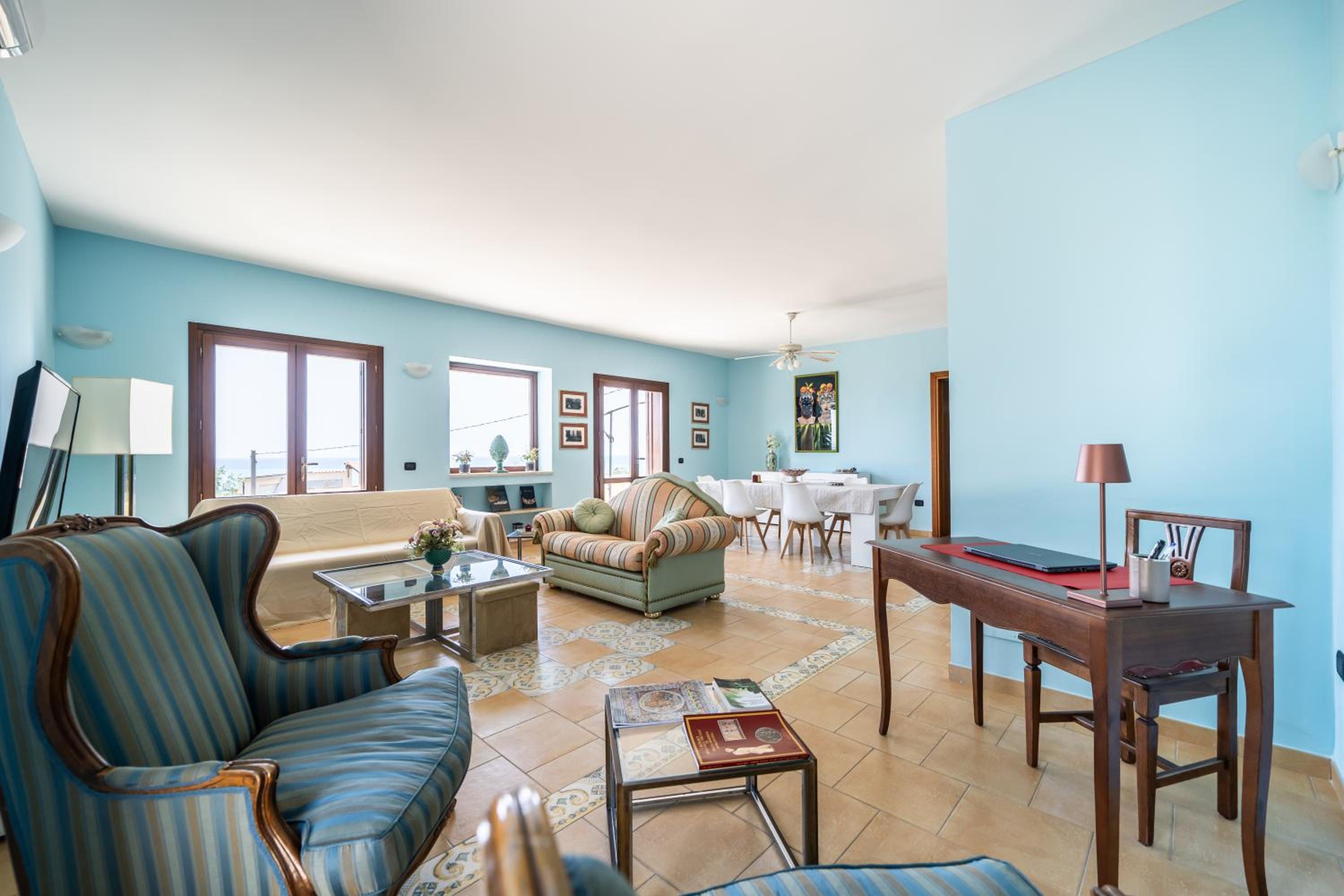 Villa Rosa sul mare