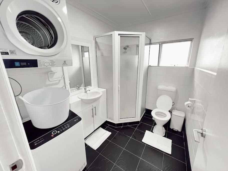 Gladstone Gem 5 - Suva CBD 2 Bedroom Apartment - view 17