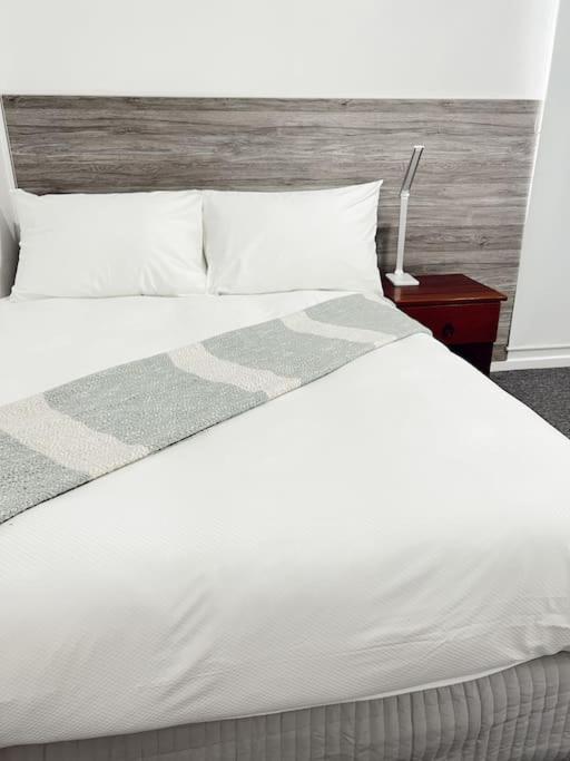 Gladstone Gem 5 - Suva CBD 2 Bedroom Apartment - view 13