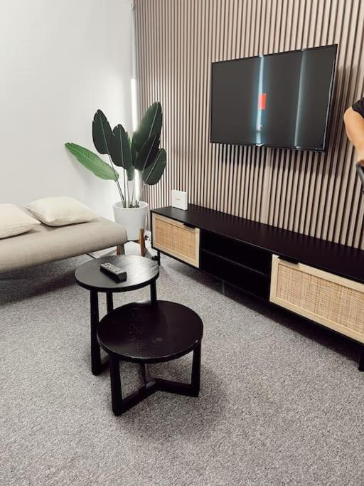 Gladstone Gem 5 - Suva CBD 2 Bedroom Apartment - view 10