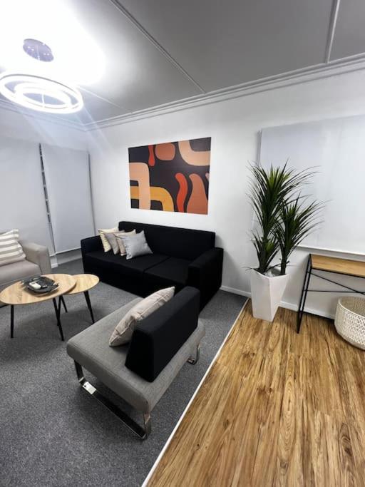 Gladstone Gem 5 - Suva CBD 2 Bedroom Apartment - view 4