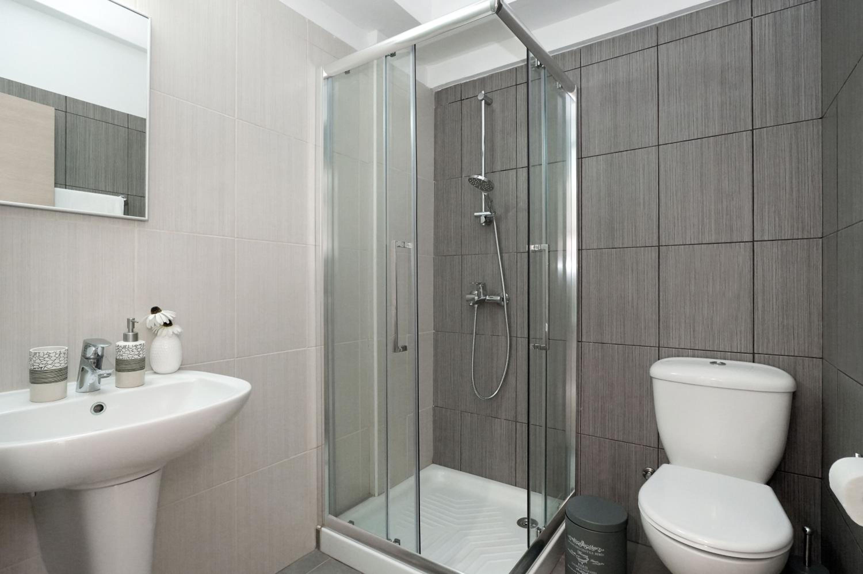 Alessia 2bed Apartment - Coralli Beachfront Resort