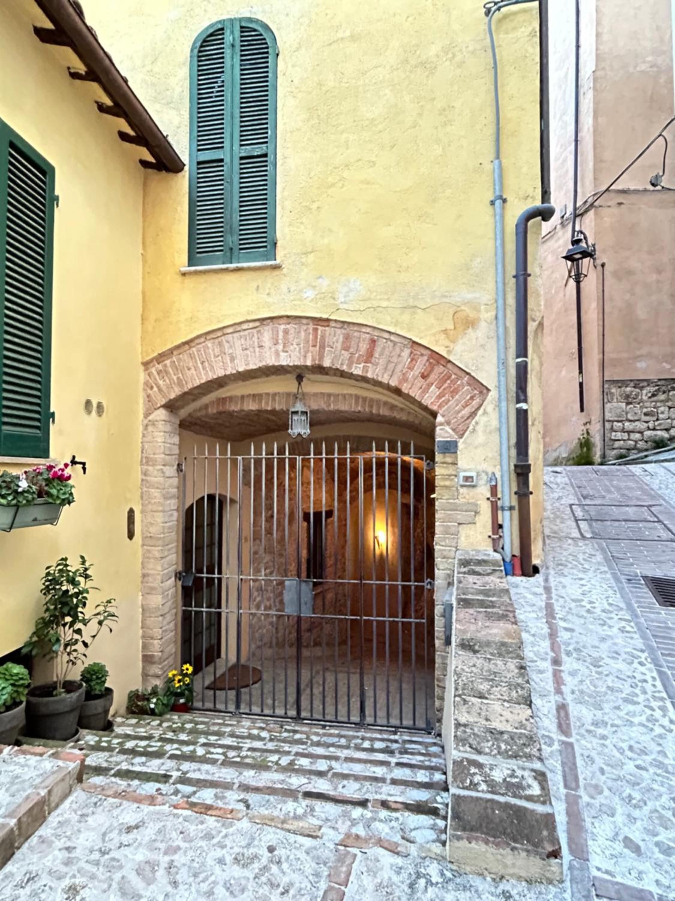 Casa Montebello Trevi centro view 3