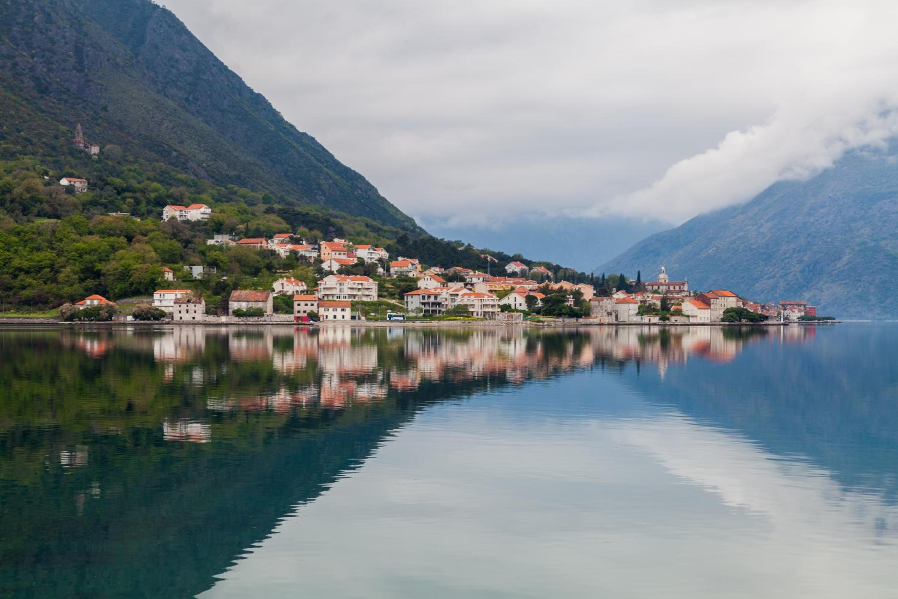 Traditional Waterfront Stone House Gracija
