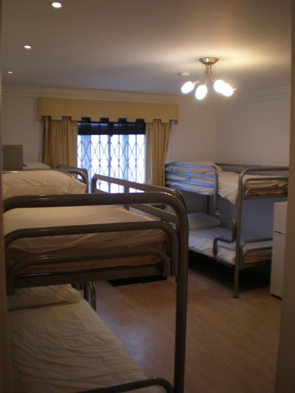 365 London Hostel