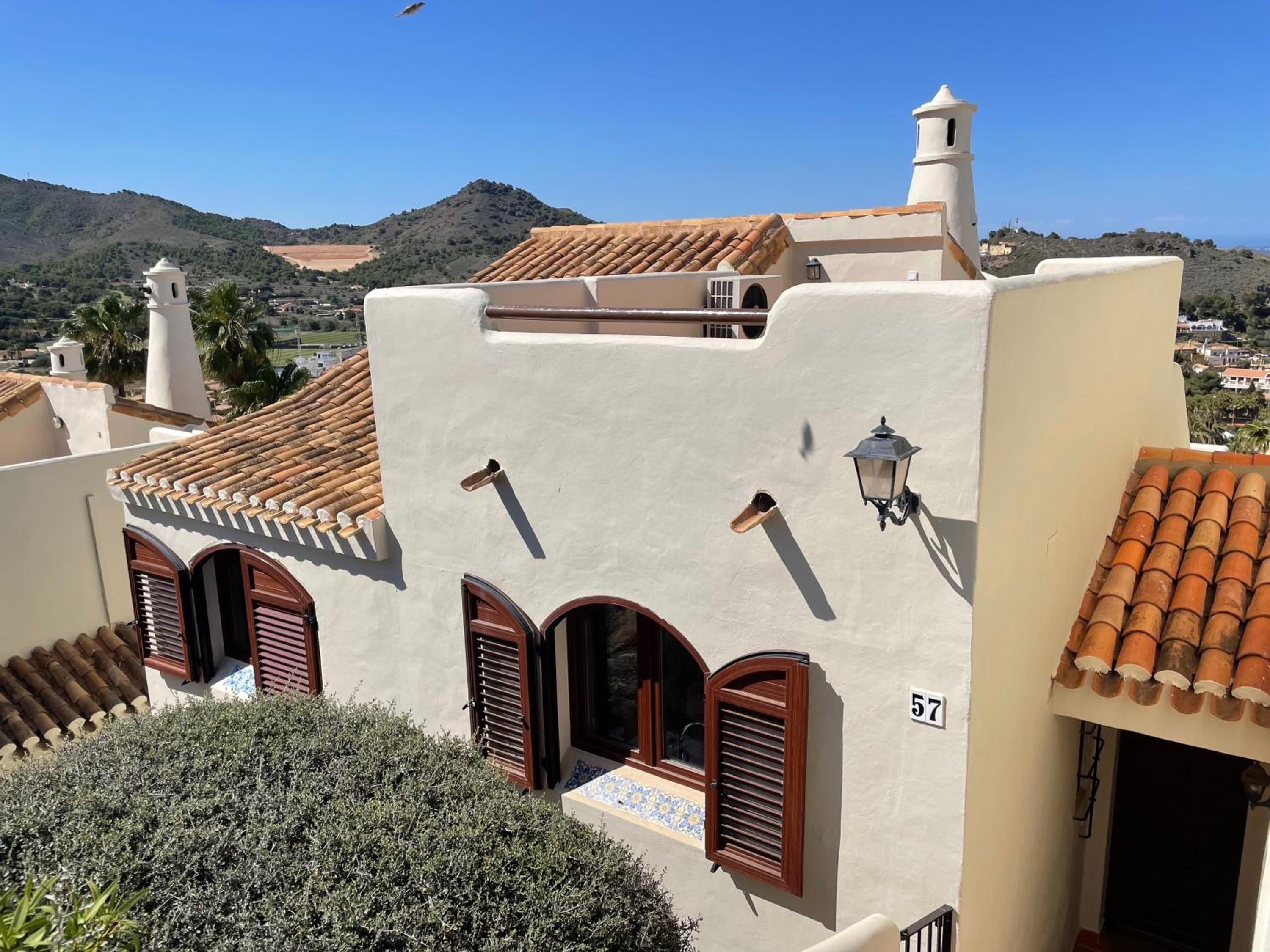 Beautiful 3 bedroom villa in the Golf and Sports paradise of La Manga Club photo 1