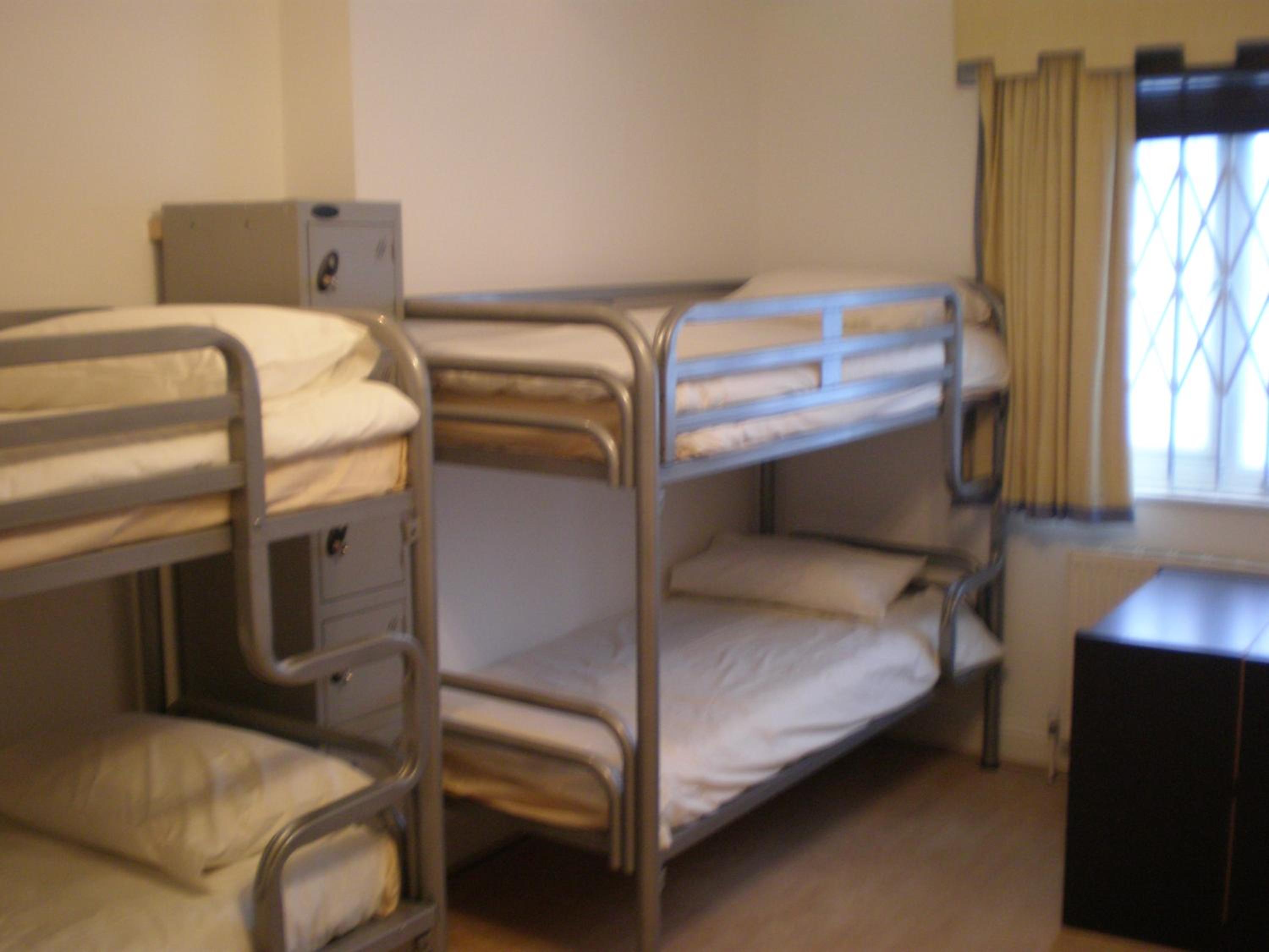 365 London Hostel