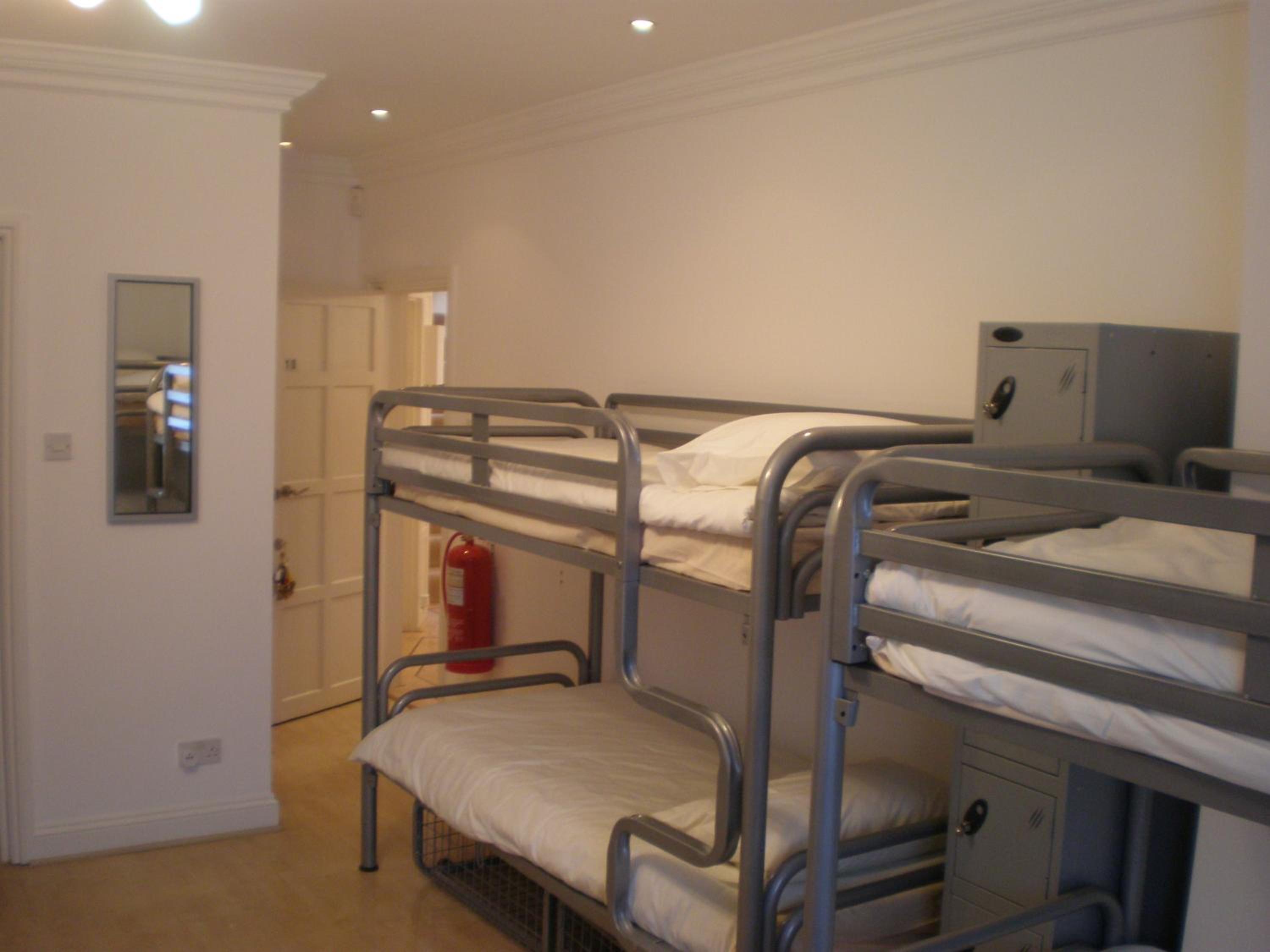 365 London Hostel